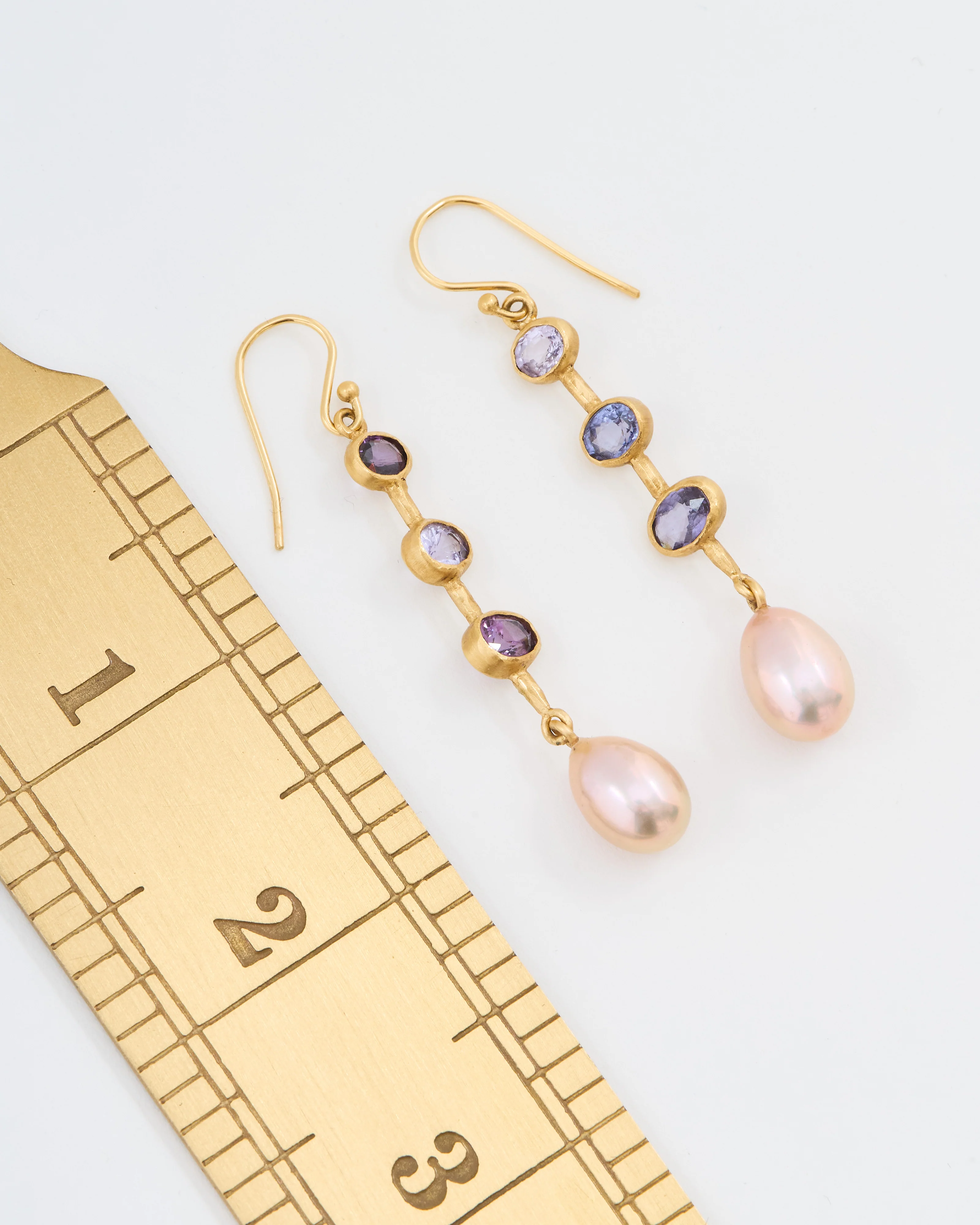 spinel and pearl stick earrings - Image 7