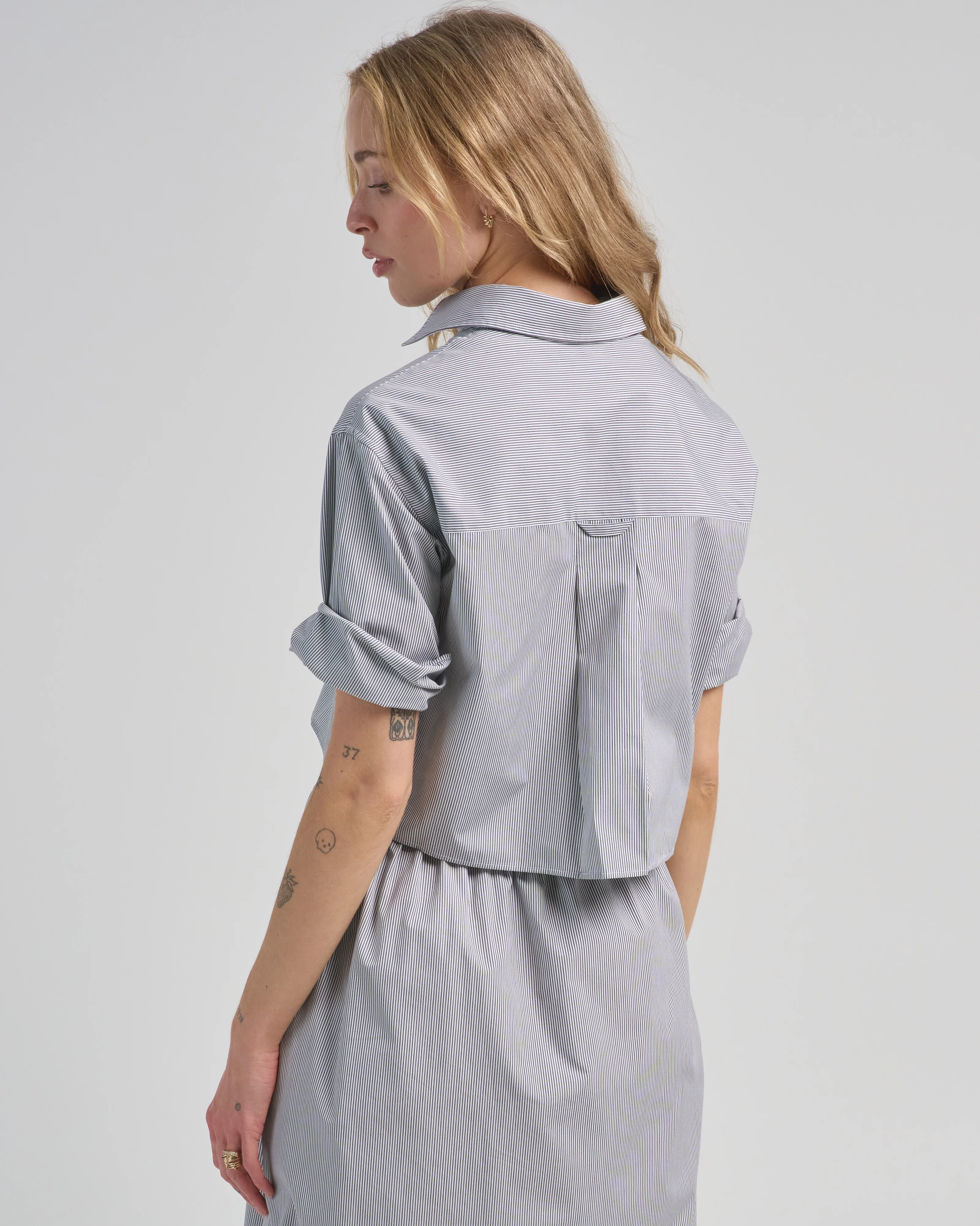 cropped short sleeve shirt - Image 3