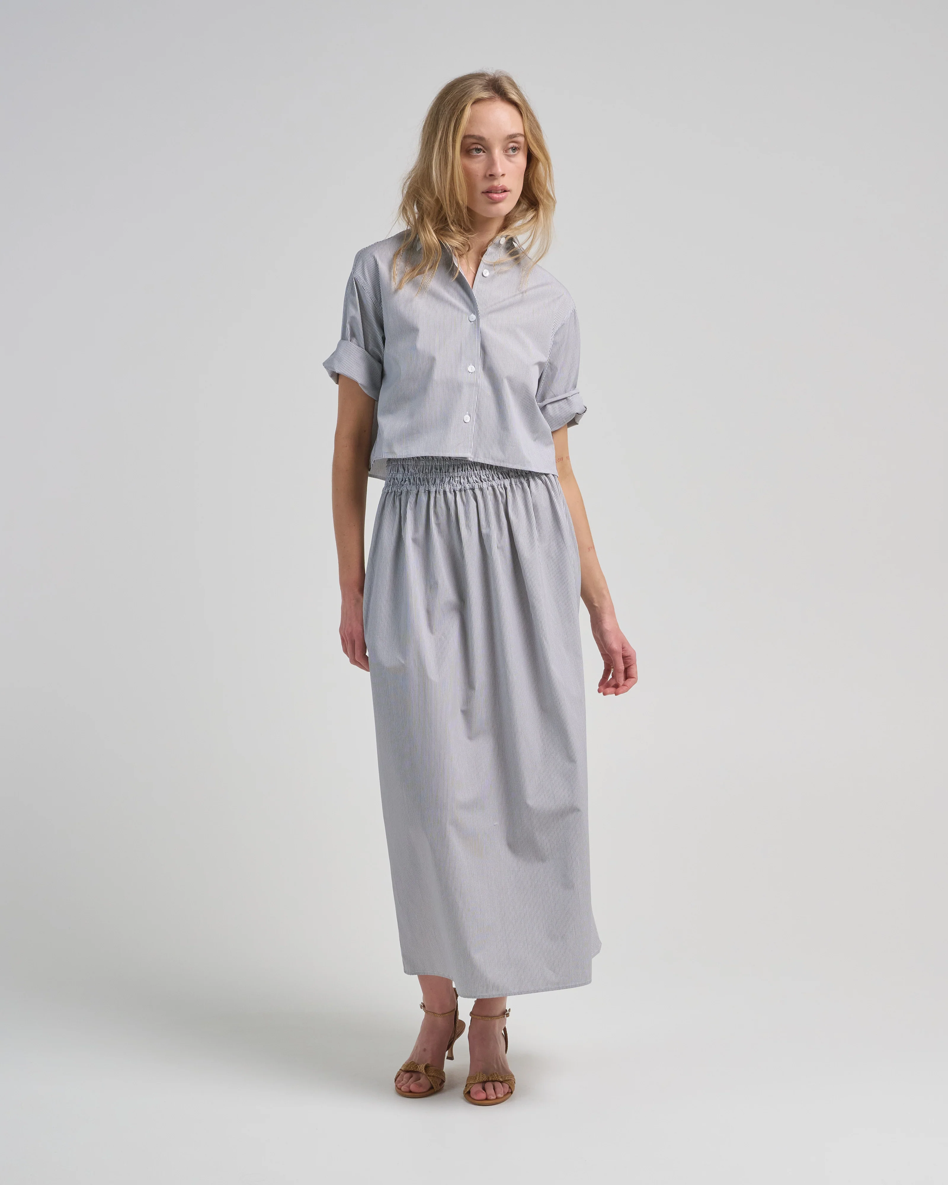 cropped short sleeve shirt - Image 5
