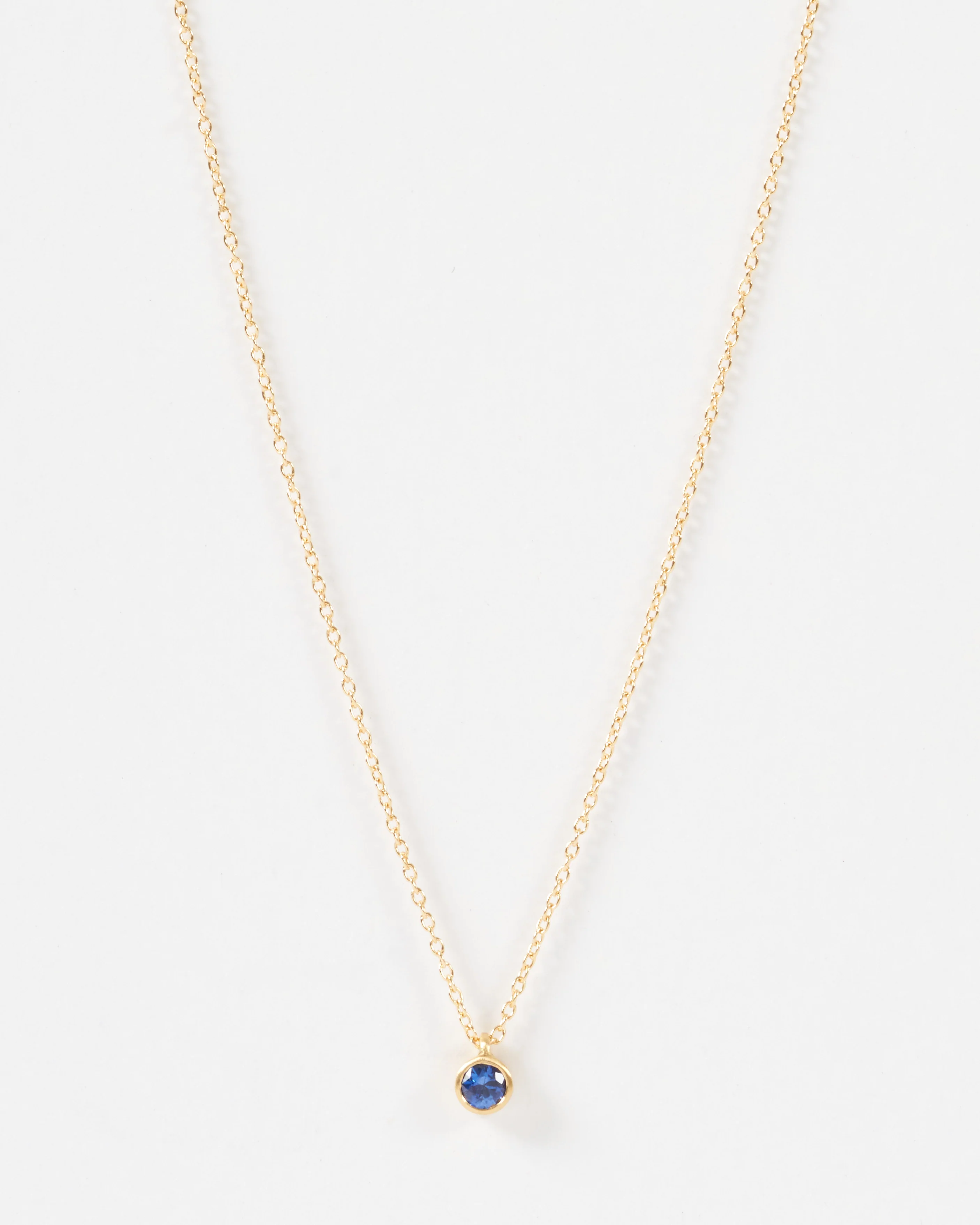 3mm blue sapphire pendant necklace