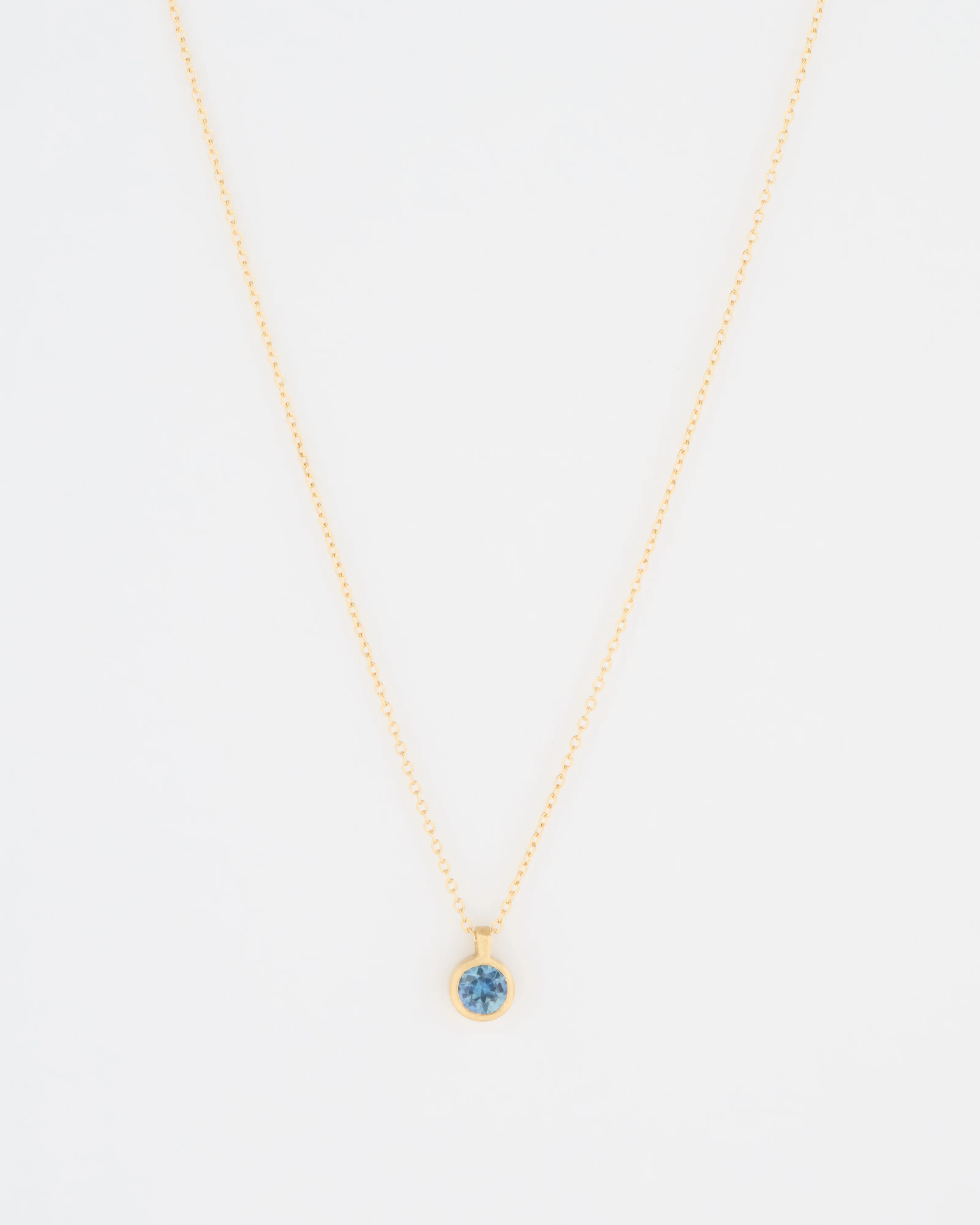 4mm sapphire pendant necklace