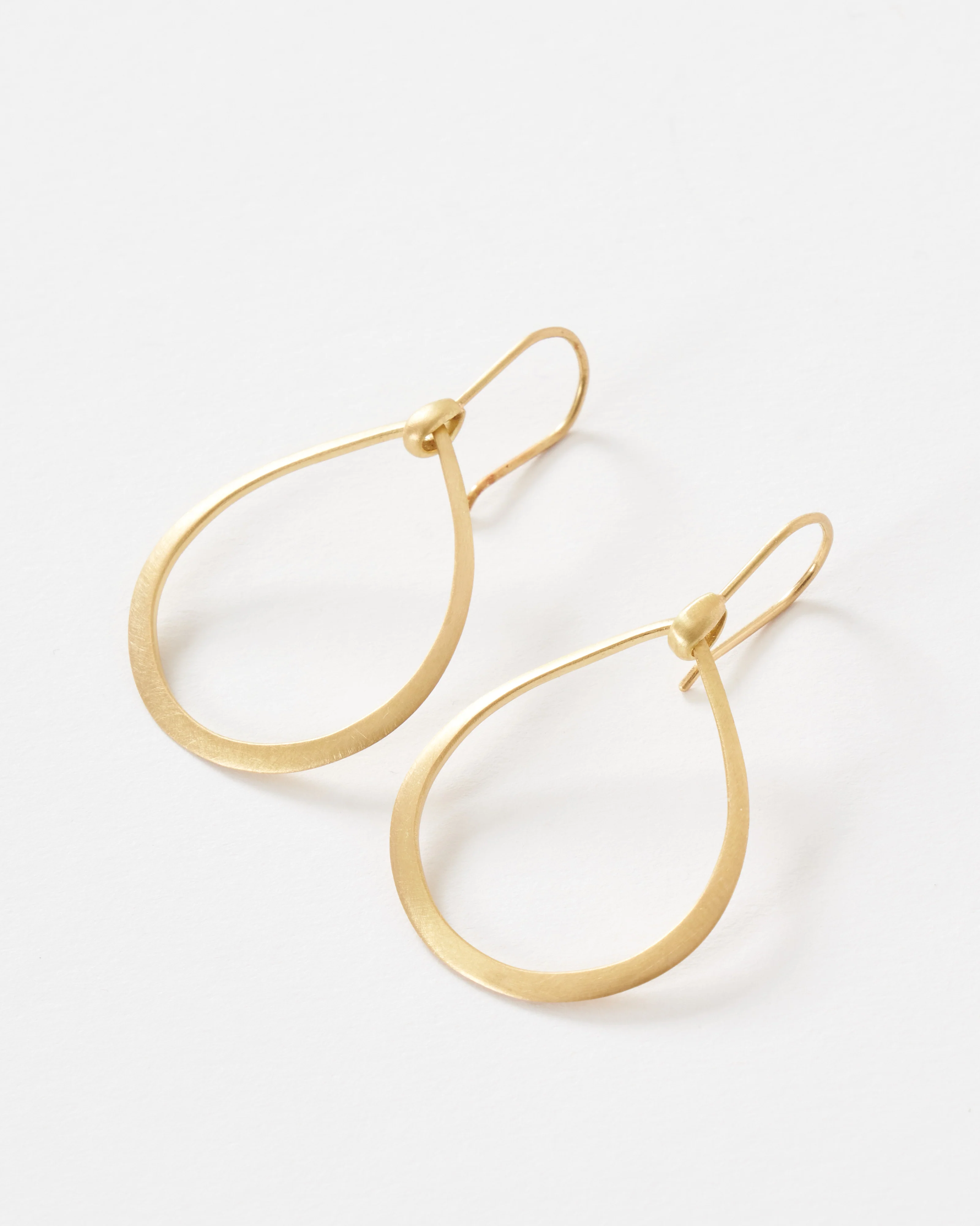 medium dakri hoops - Image 4