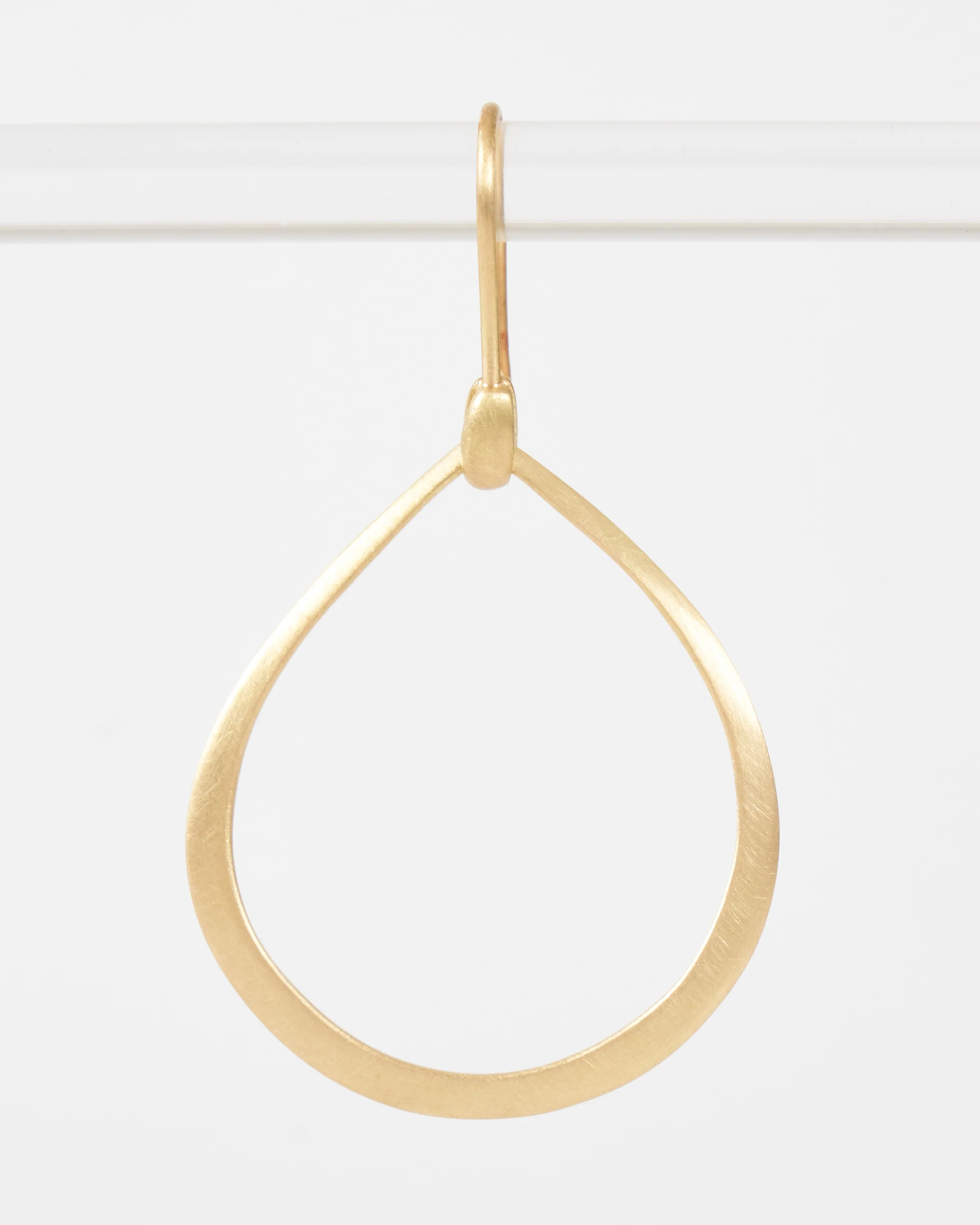 medium dakri hoops - Image 5