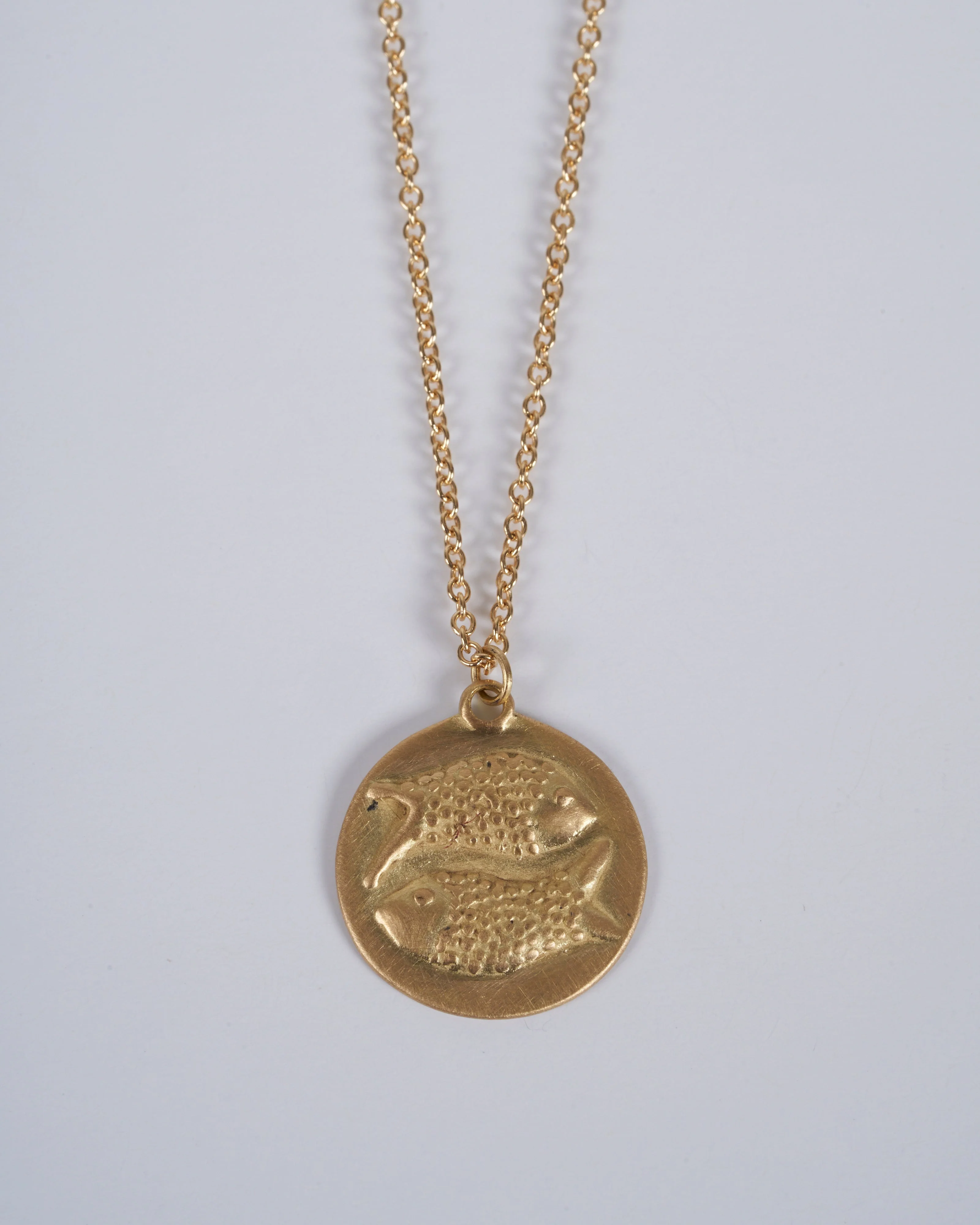 pisces disc necklace - yellow gold