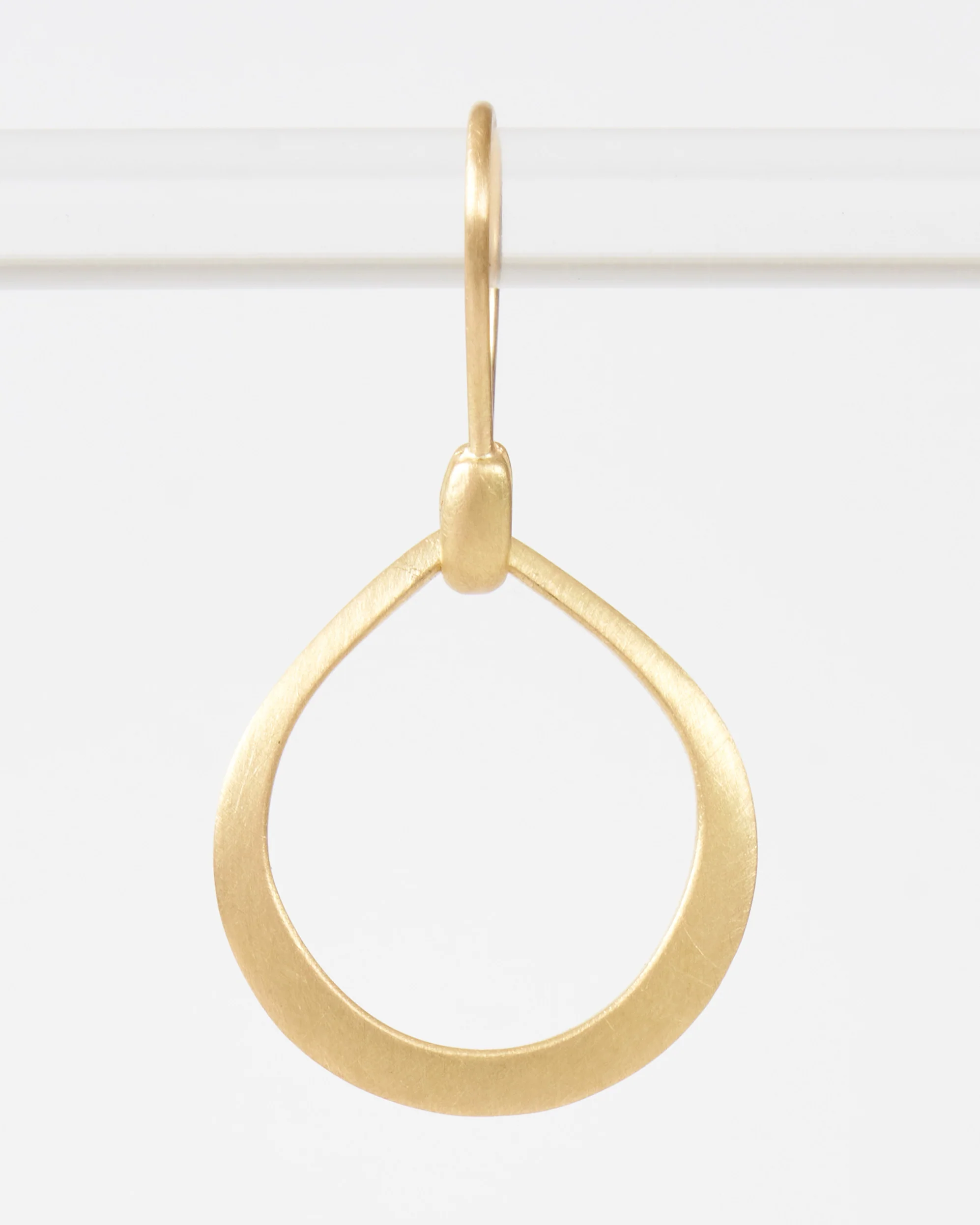 small dakri hoops - Image 5