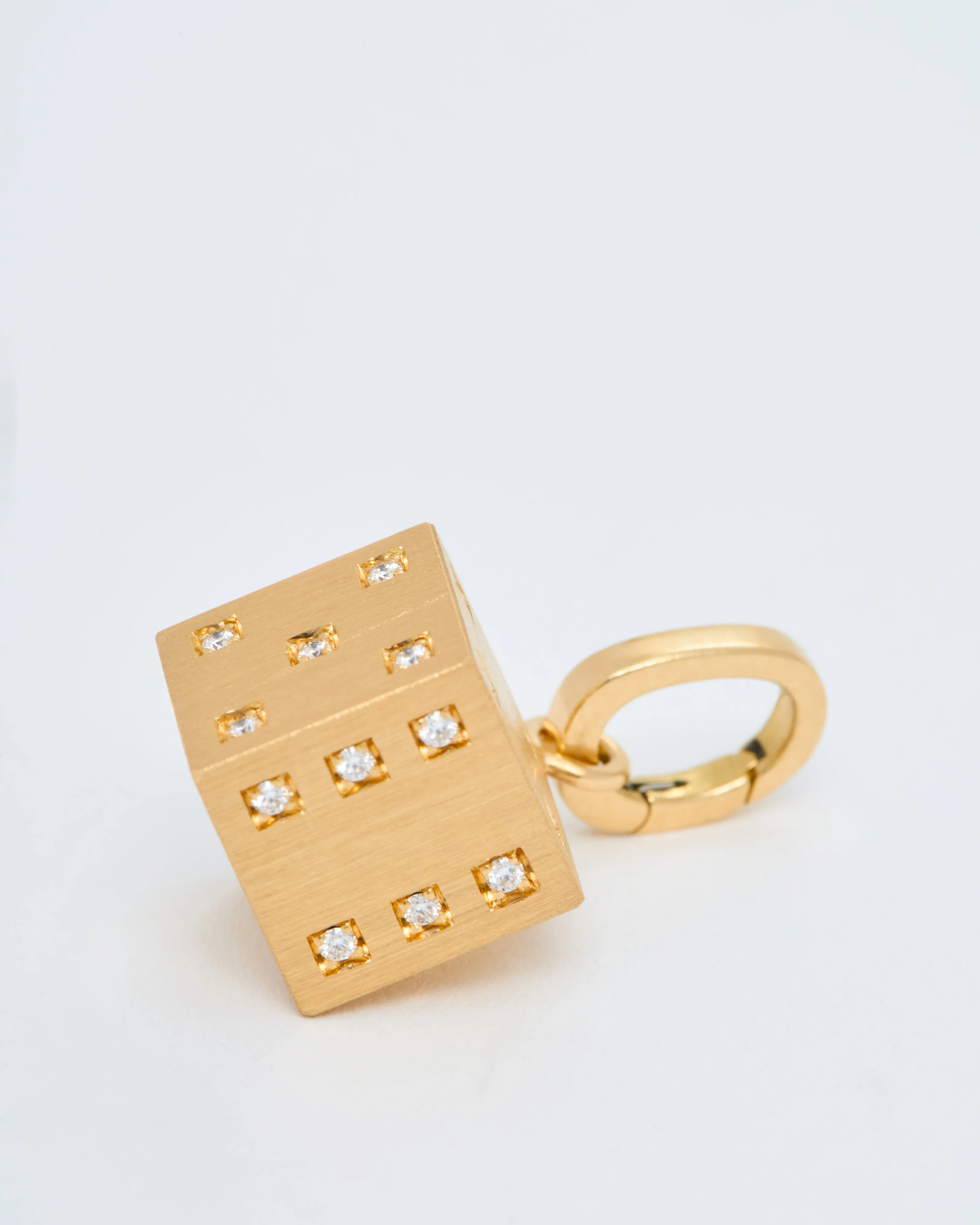 dado pendant - Image 6