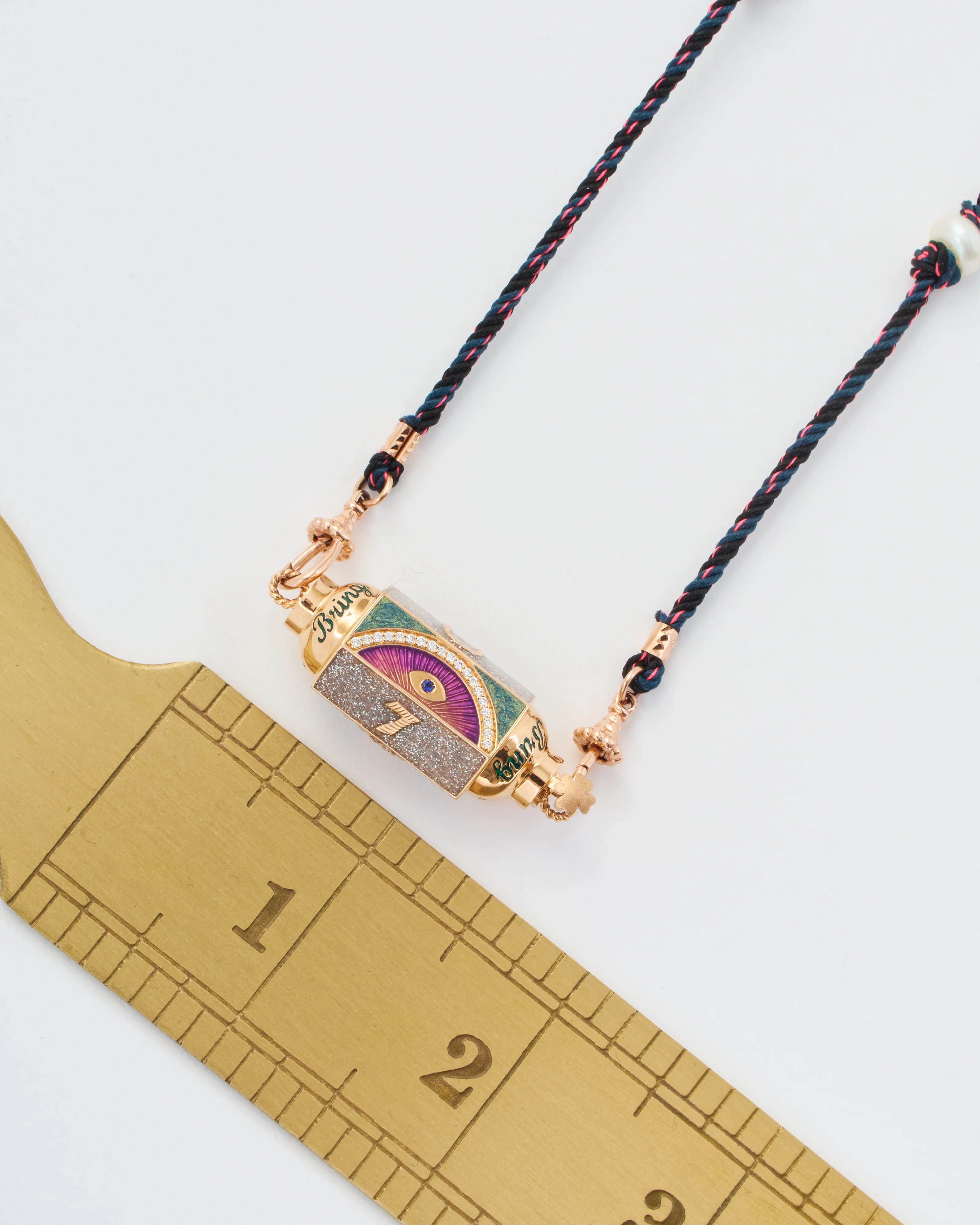 lucky locket - Image 9