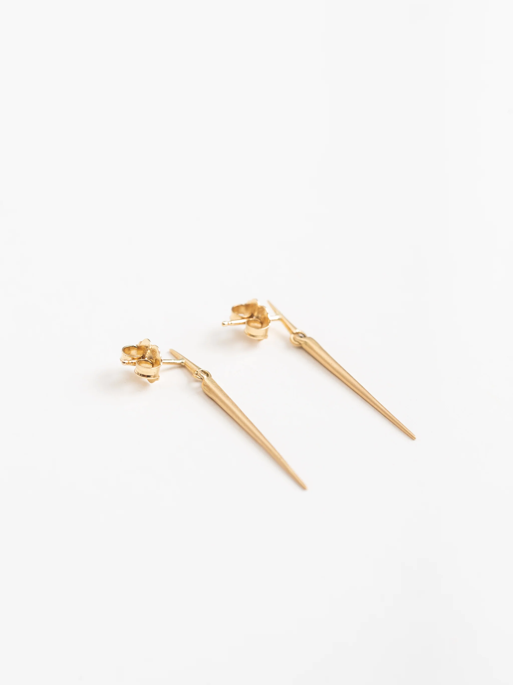 point dangle earrings - 18k gold - Image 2