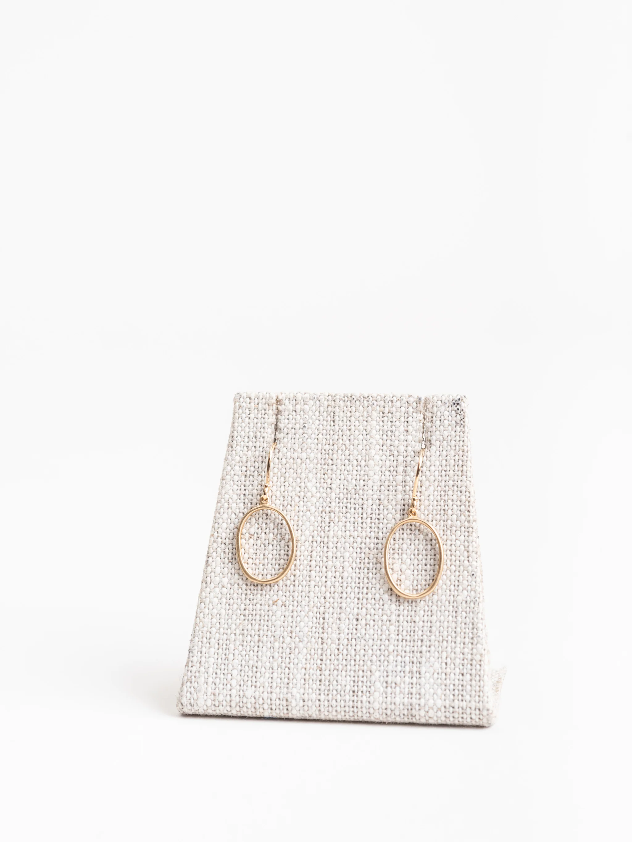 small "0" drop earrings - Image 4