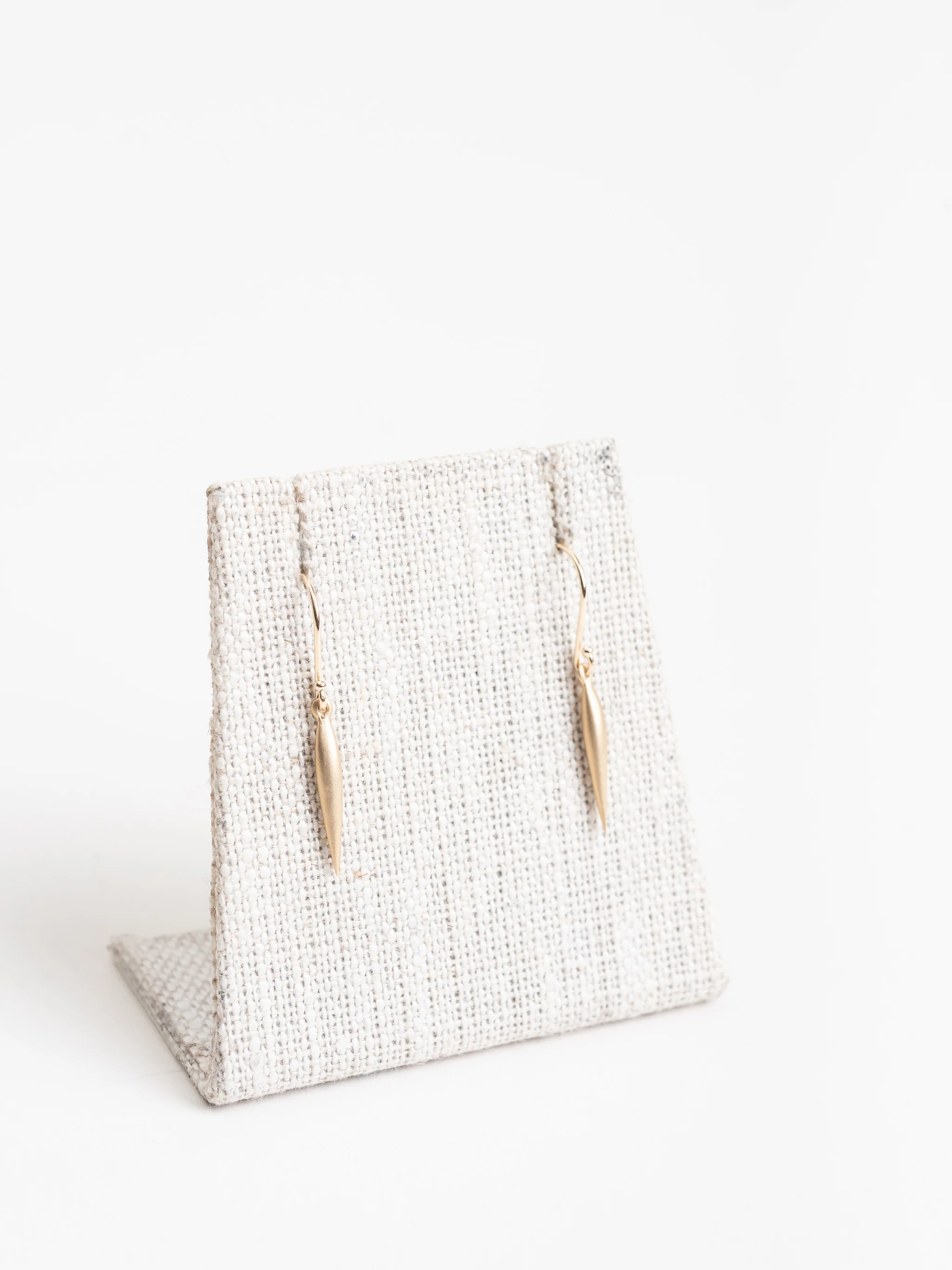 small swell dangle earrings - 14k - Image 4