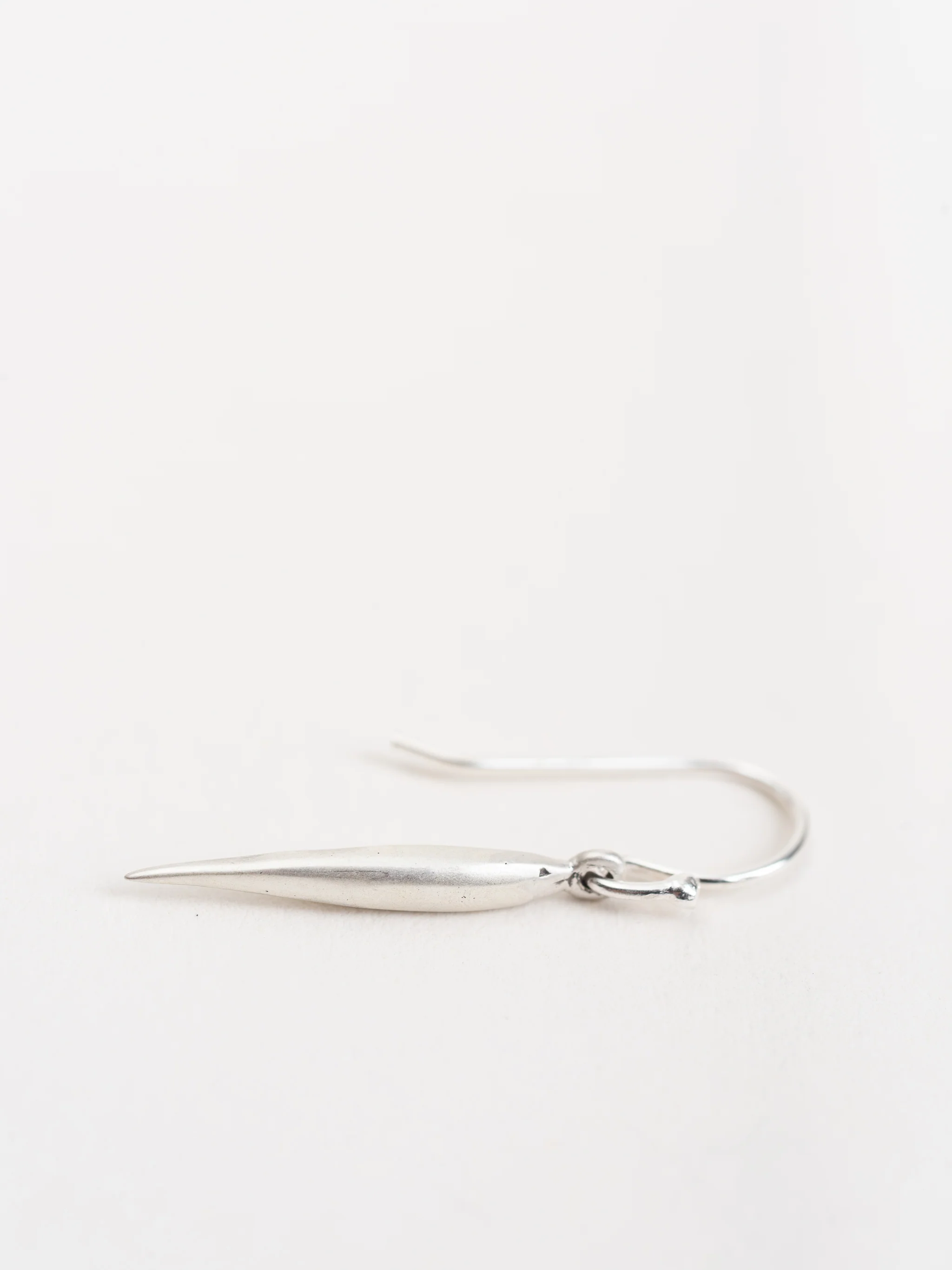 small swell dangle earrings - ss - Image 3