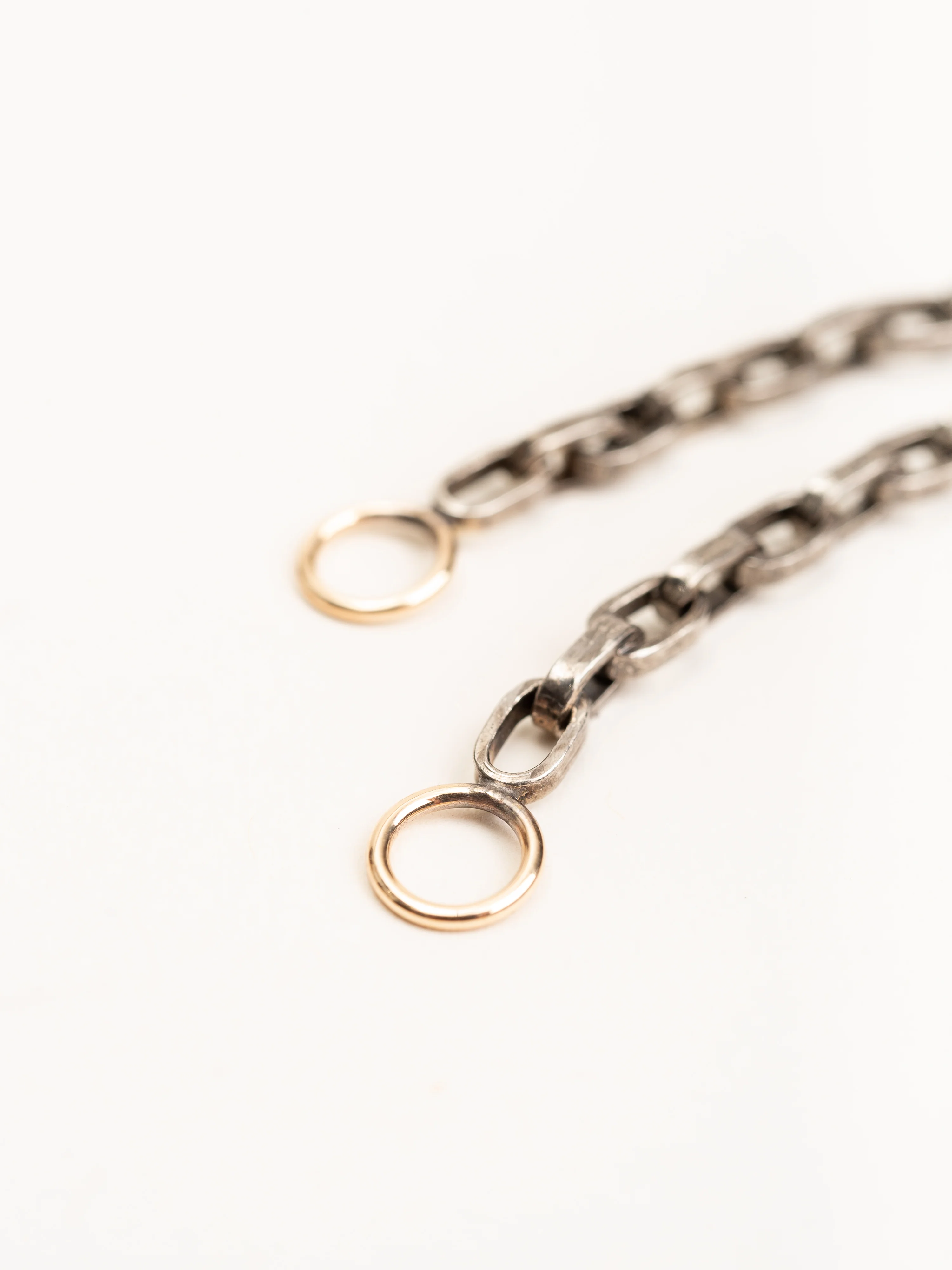 biker chain with yellow gold loops - Image 3