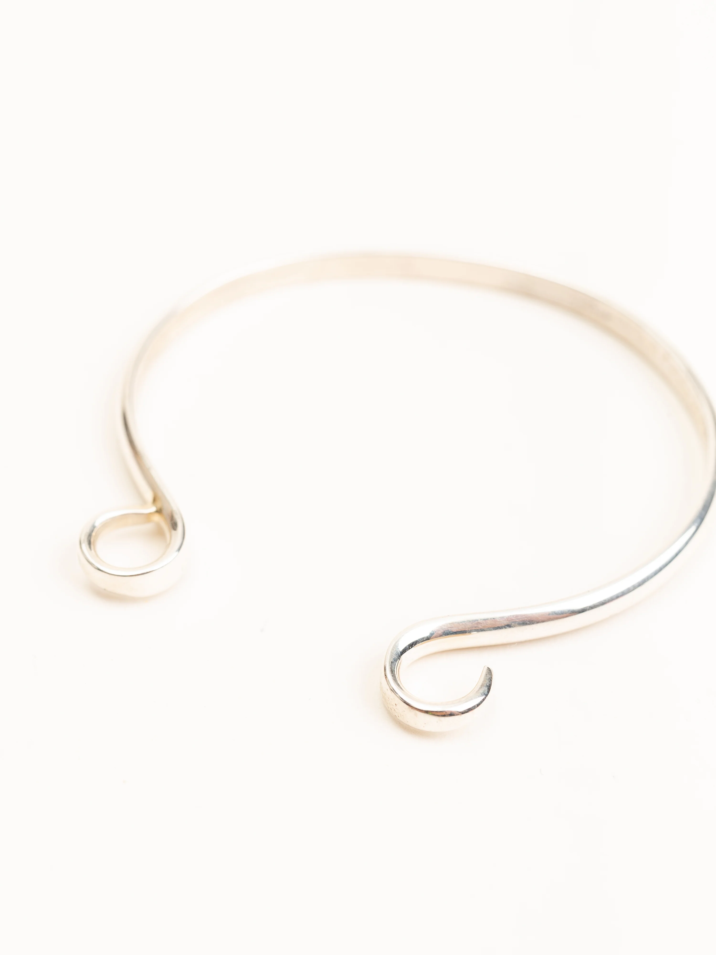 silver hard hook bracelet - Image 3