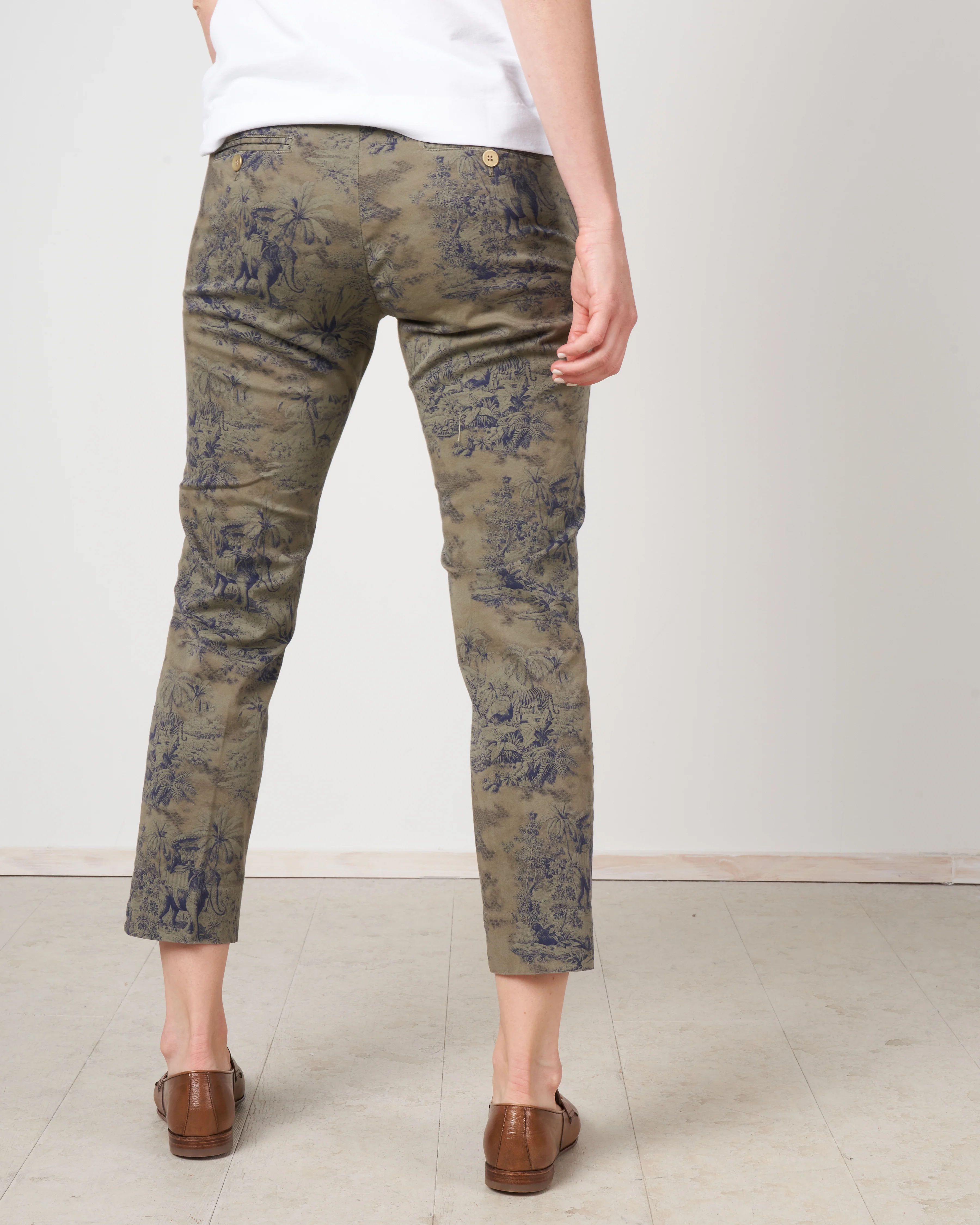 jacqueline capri - 462 print - Image 3