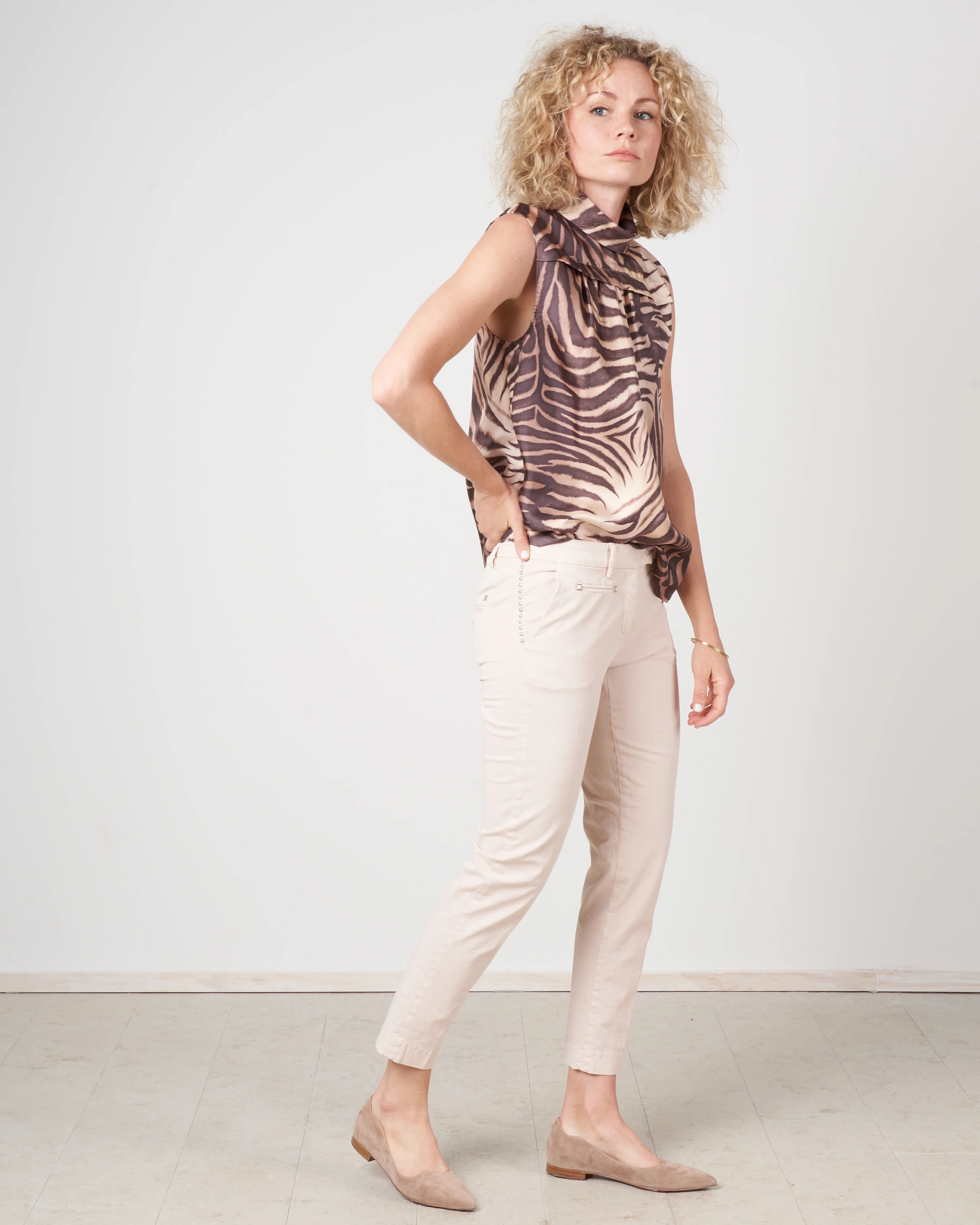 ny slim texured solid pant - pale pink - Image 5