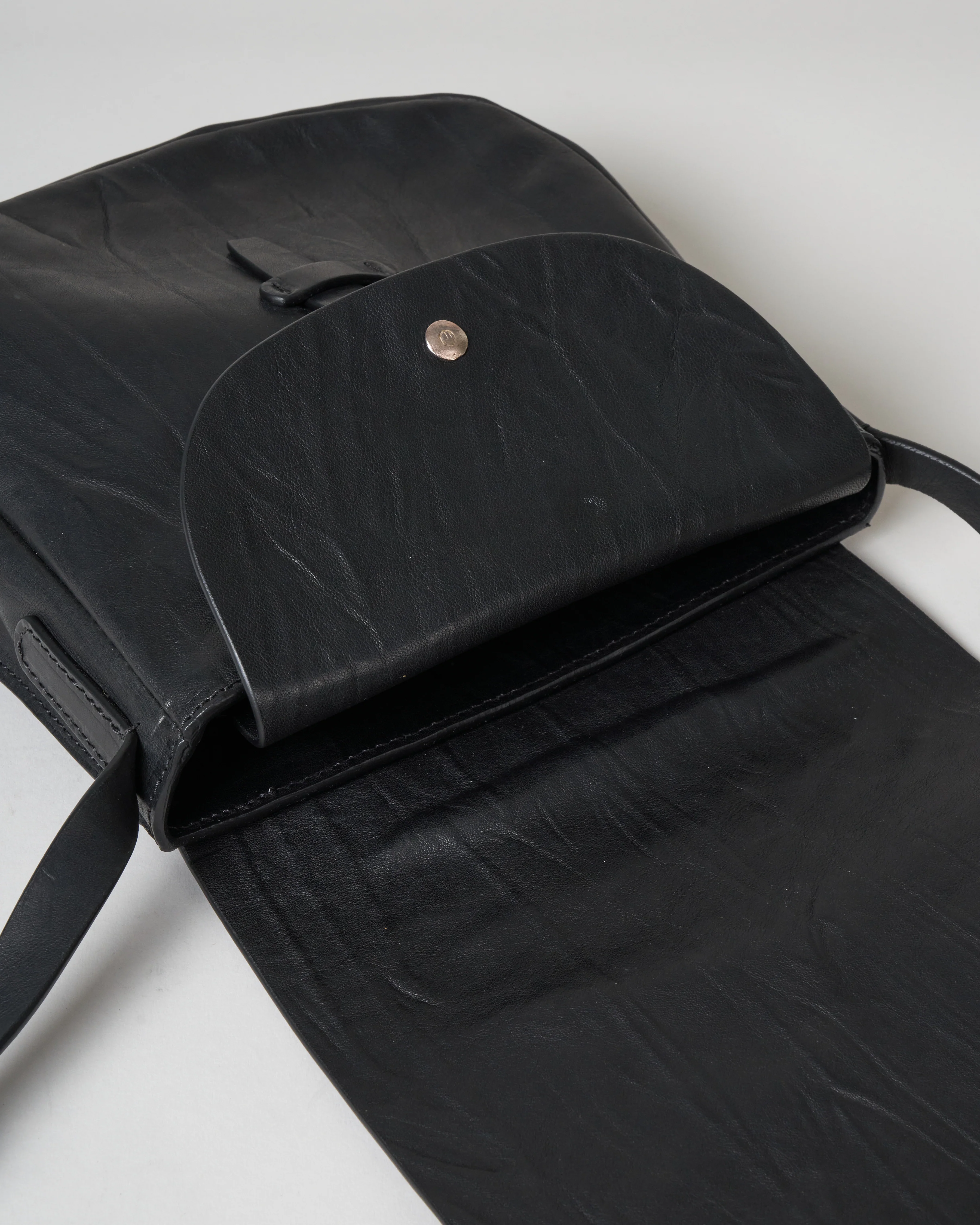 crossbody - black - Image 4