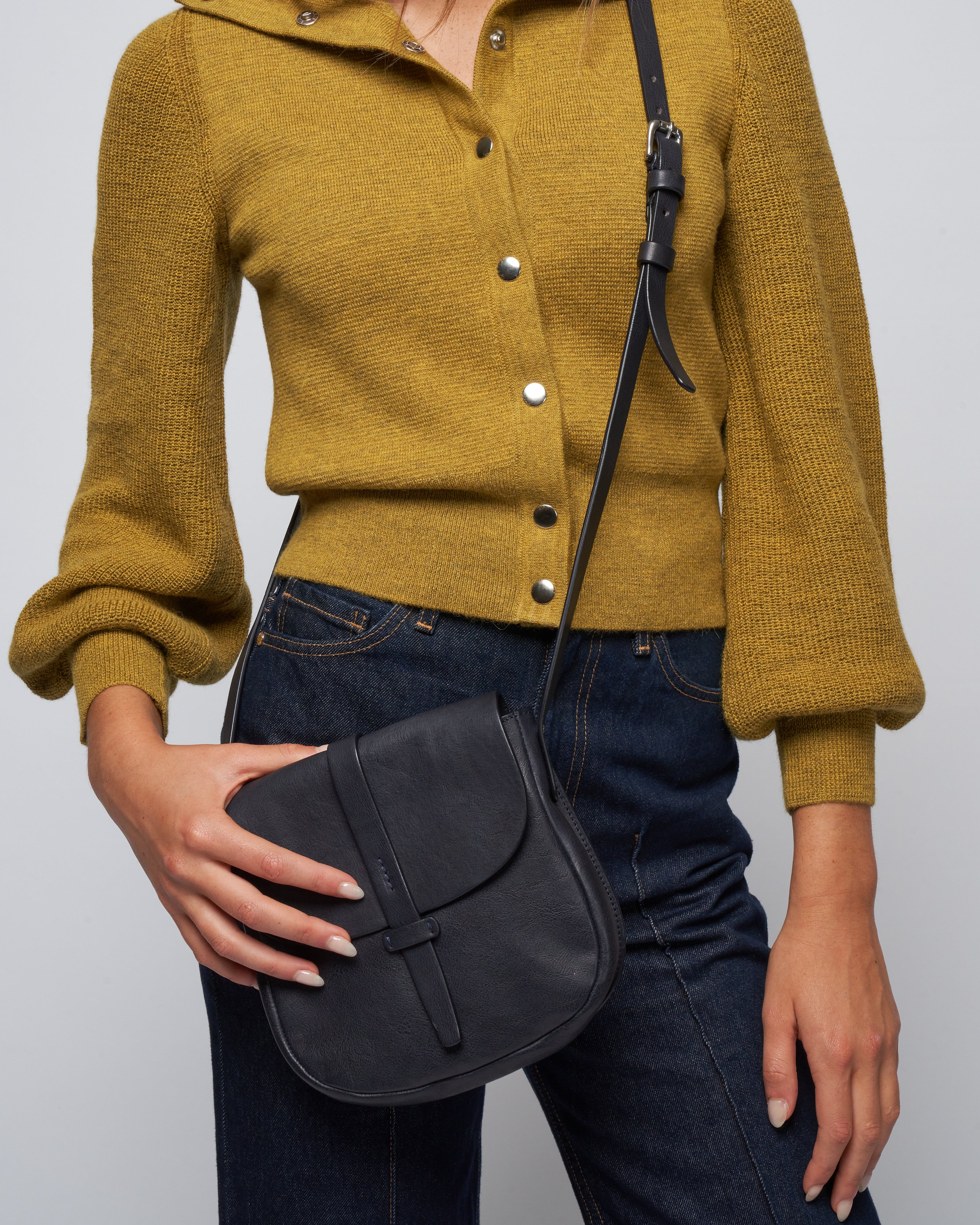 jude derby crossbody - navy leather - Image 4