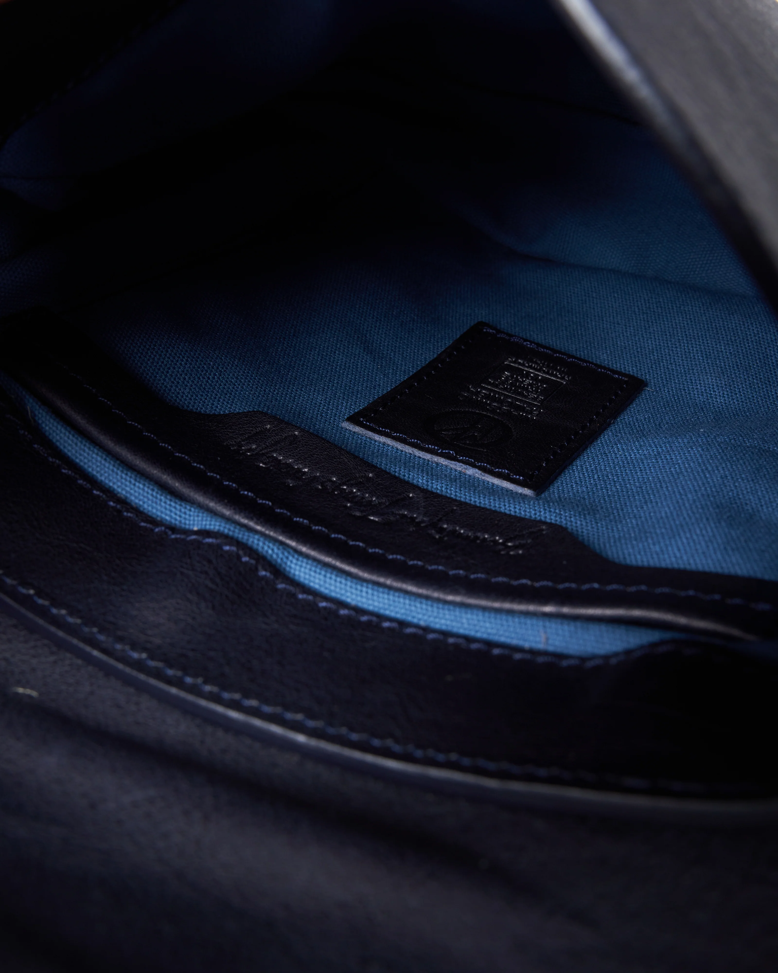 jude derby crossbody - navy leather - Image 7
