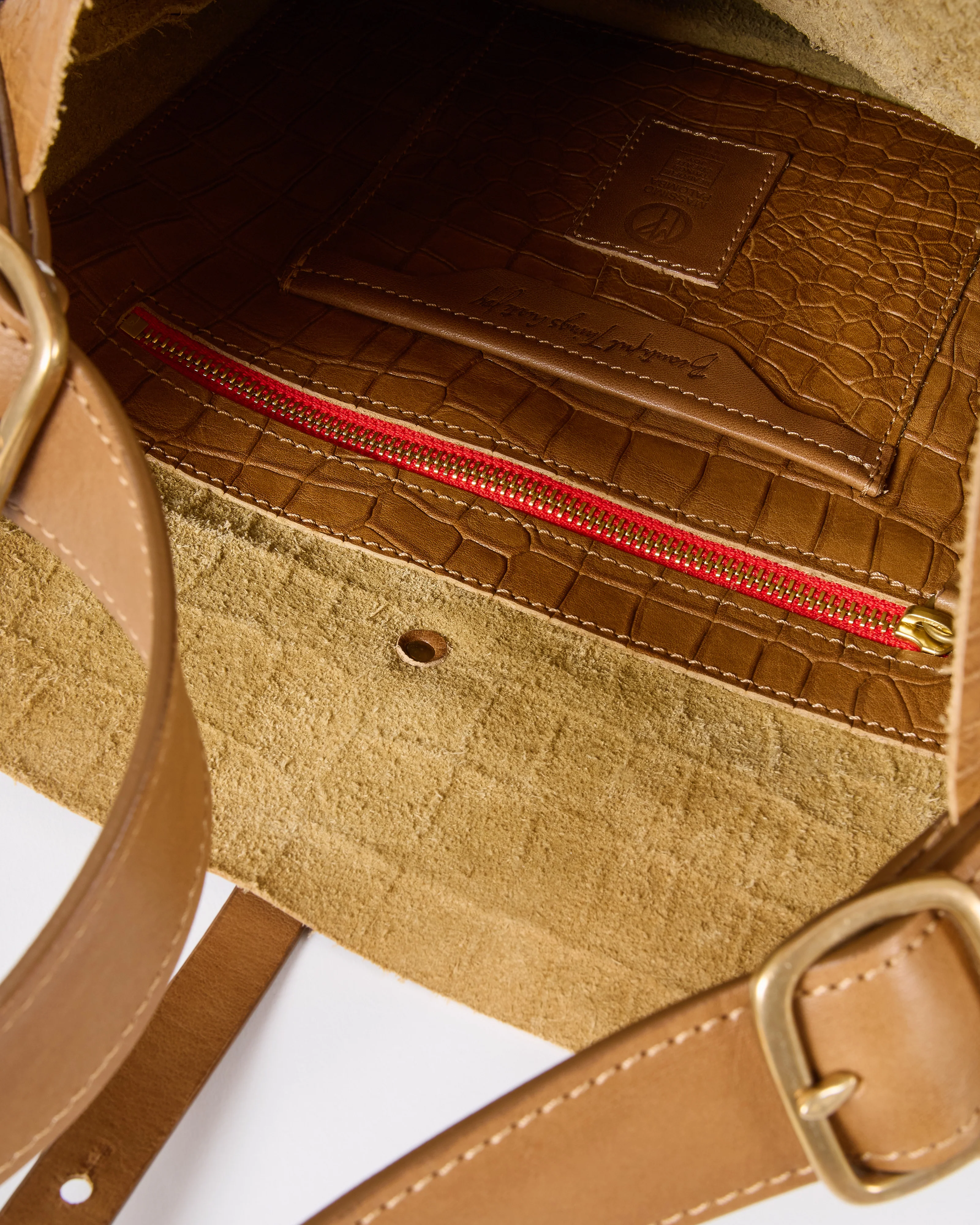 simple embossed crossbody - Image 4