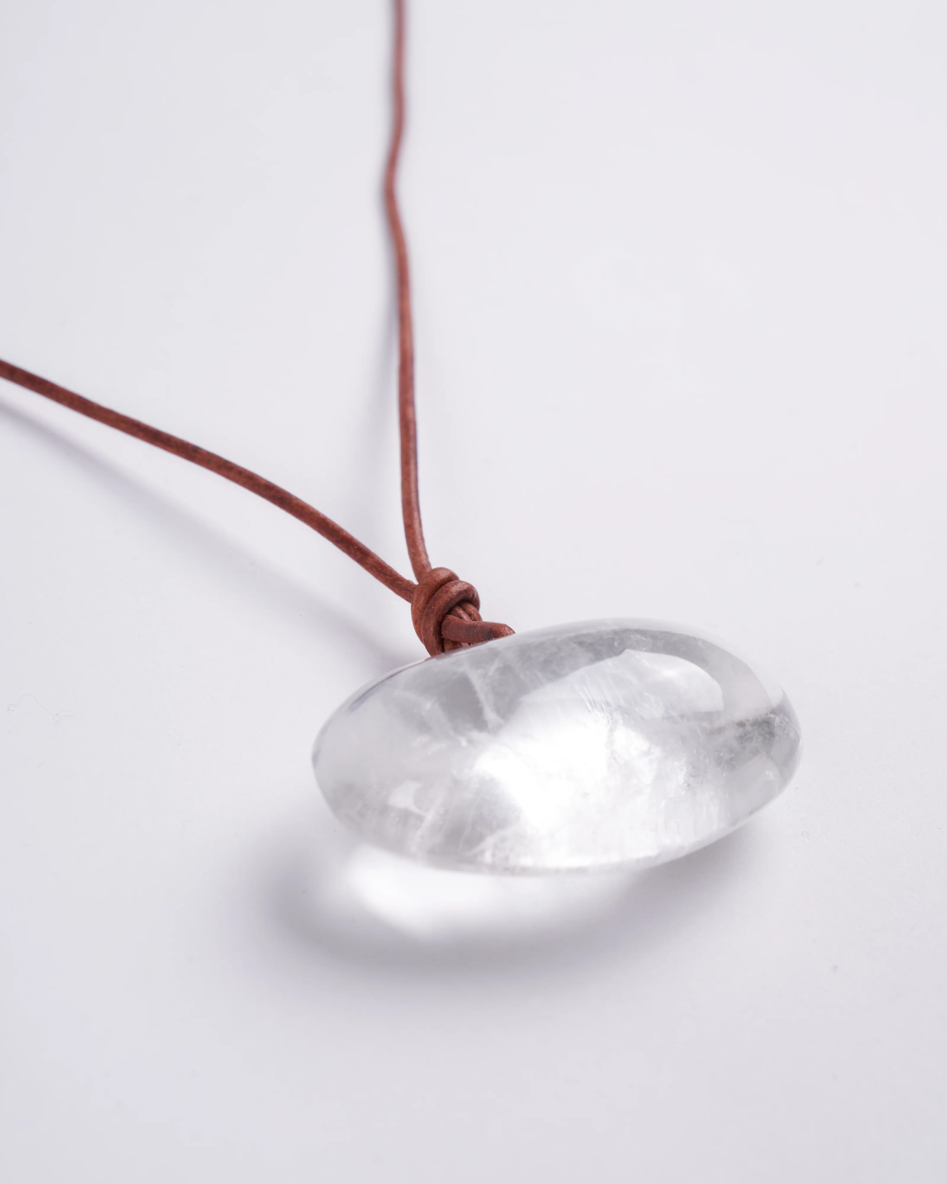 rock crystal on leather - stone clear - Image 2