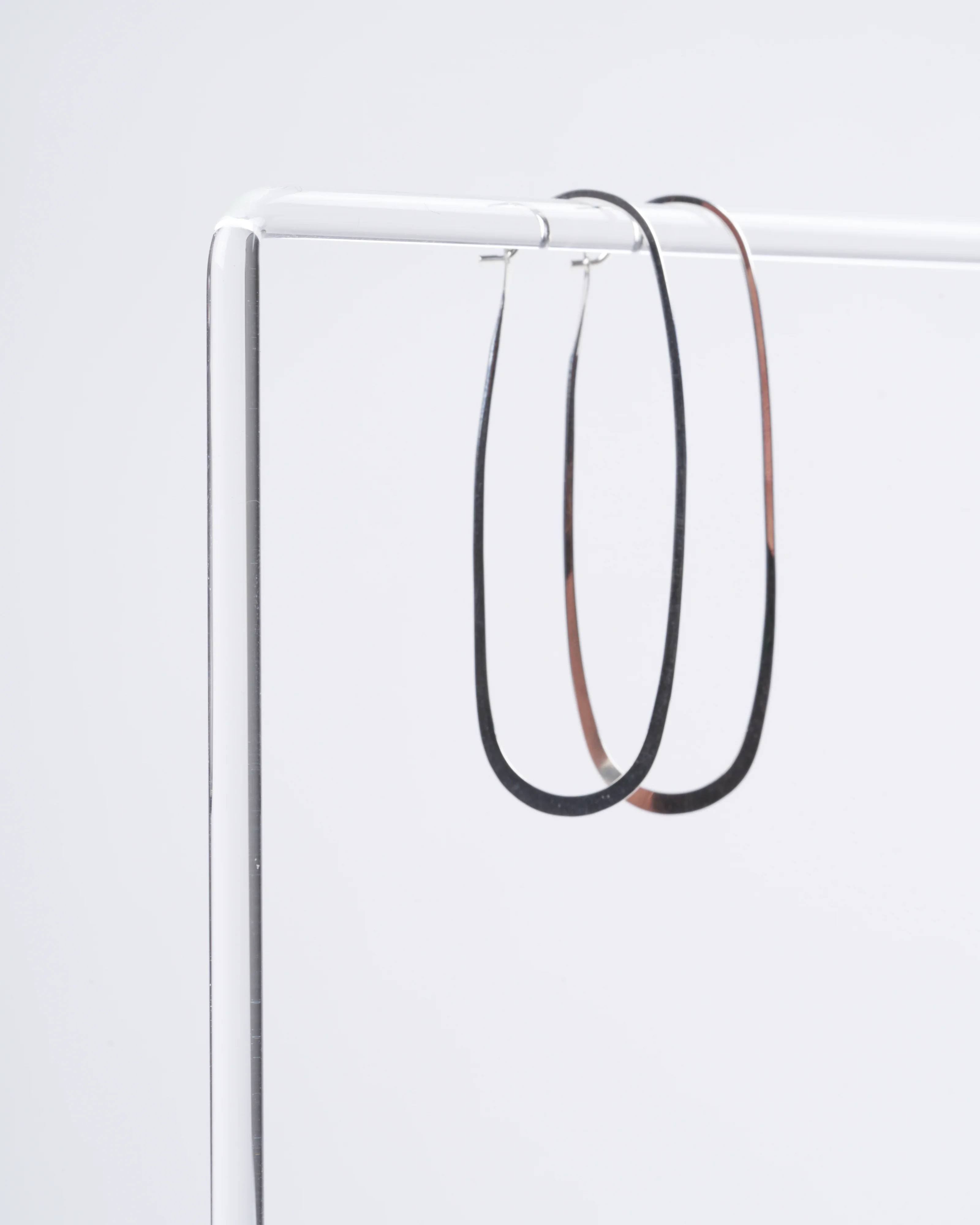 elliptical hoop - silver - Image 2