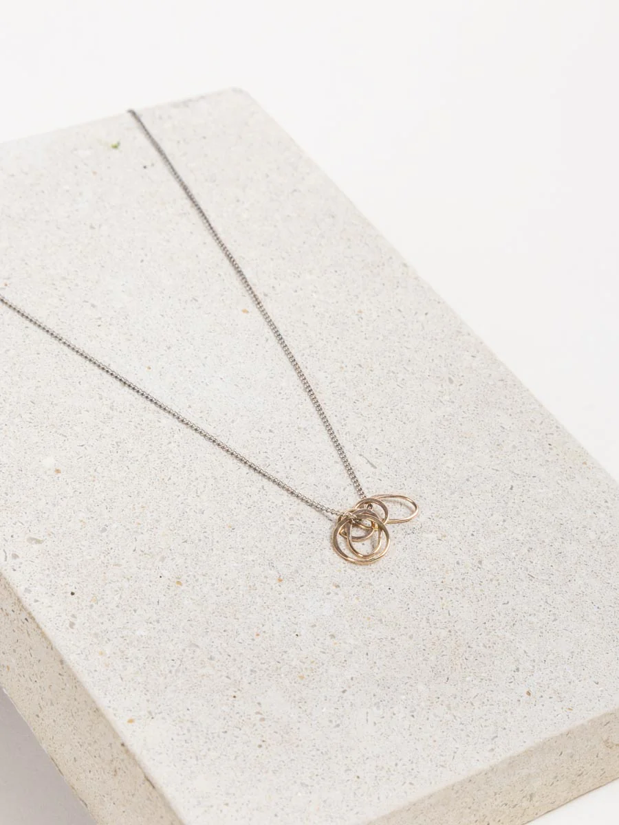 oval and circle charm necklace - Image 2