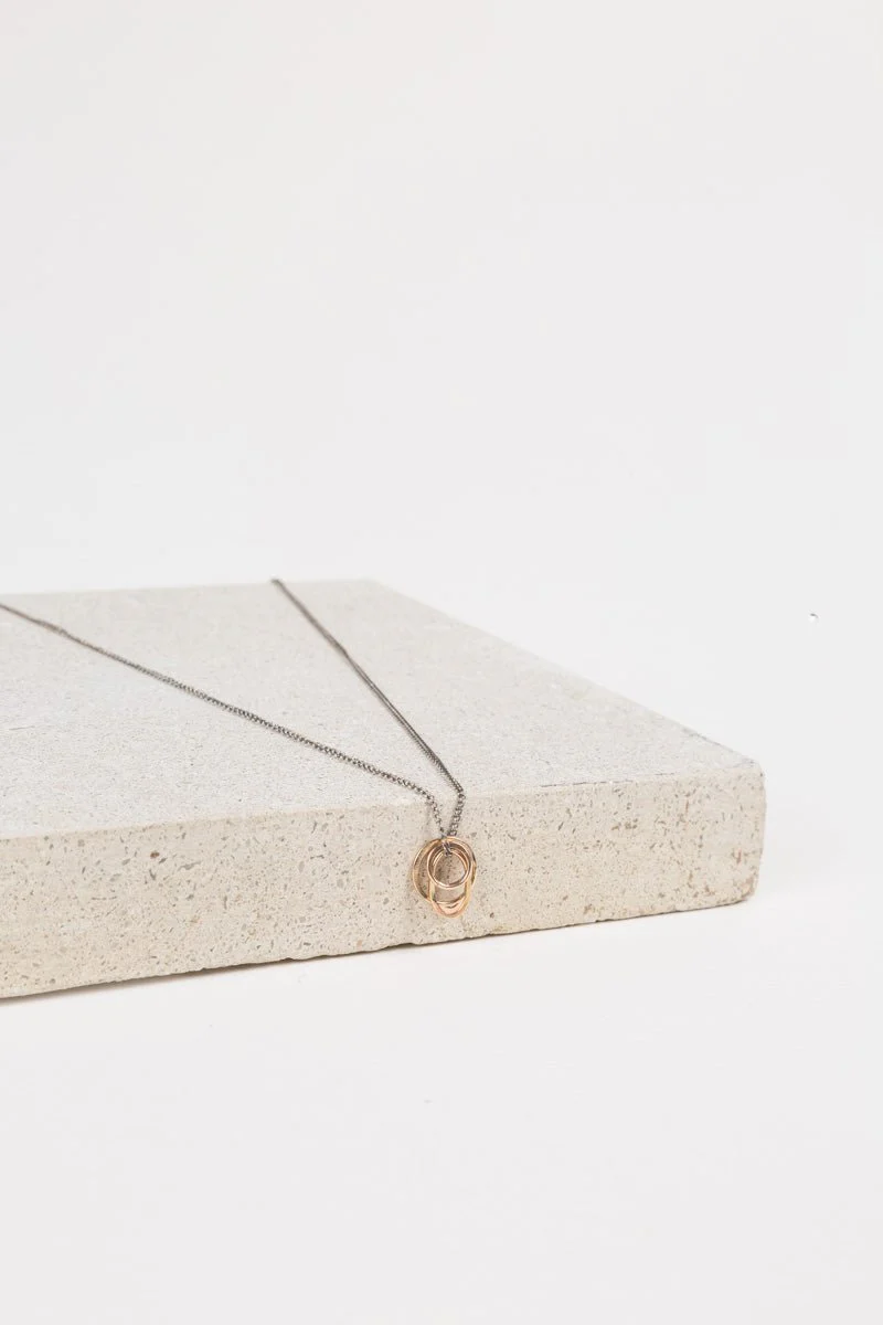 oval and circle charm necklace - Image 4