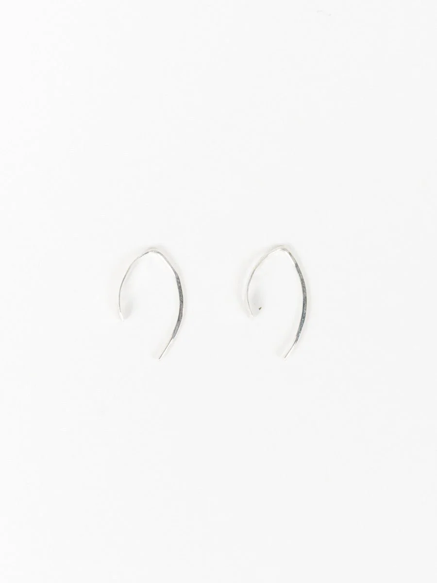 xs wishbone earring - ss - Image 3