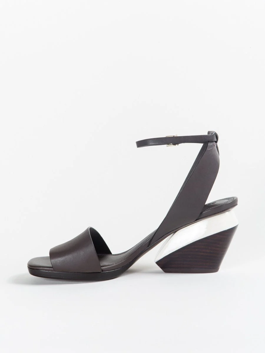 leyna colorblock heel - Image 2