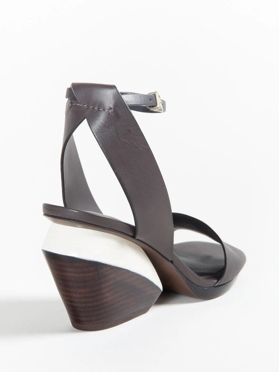 leyna colorblock heel - Image 5