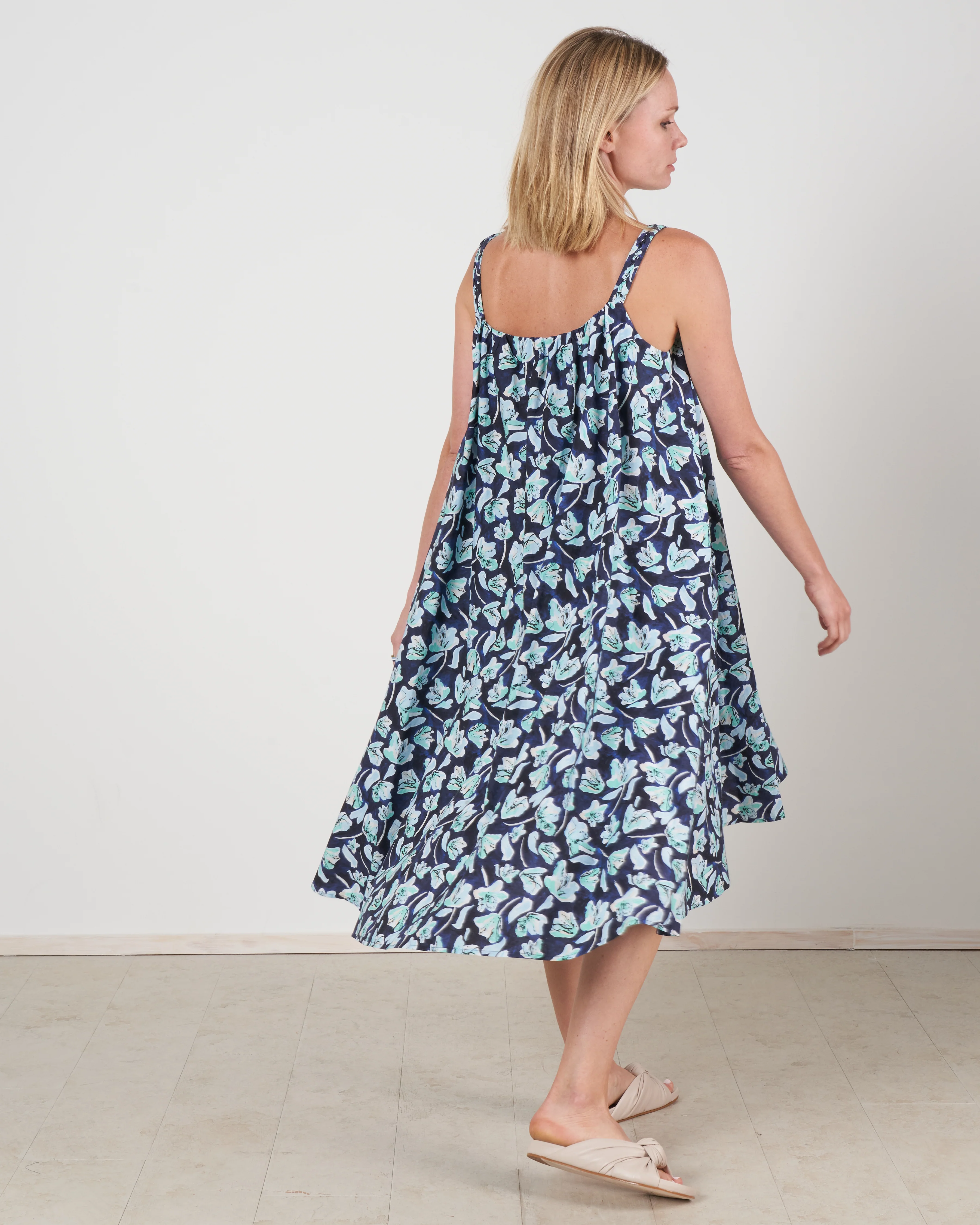 akumal dress - blue floral - Image 5