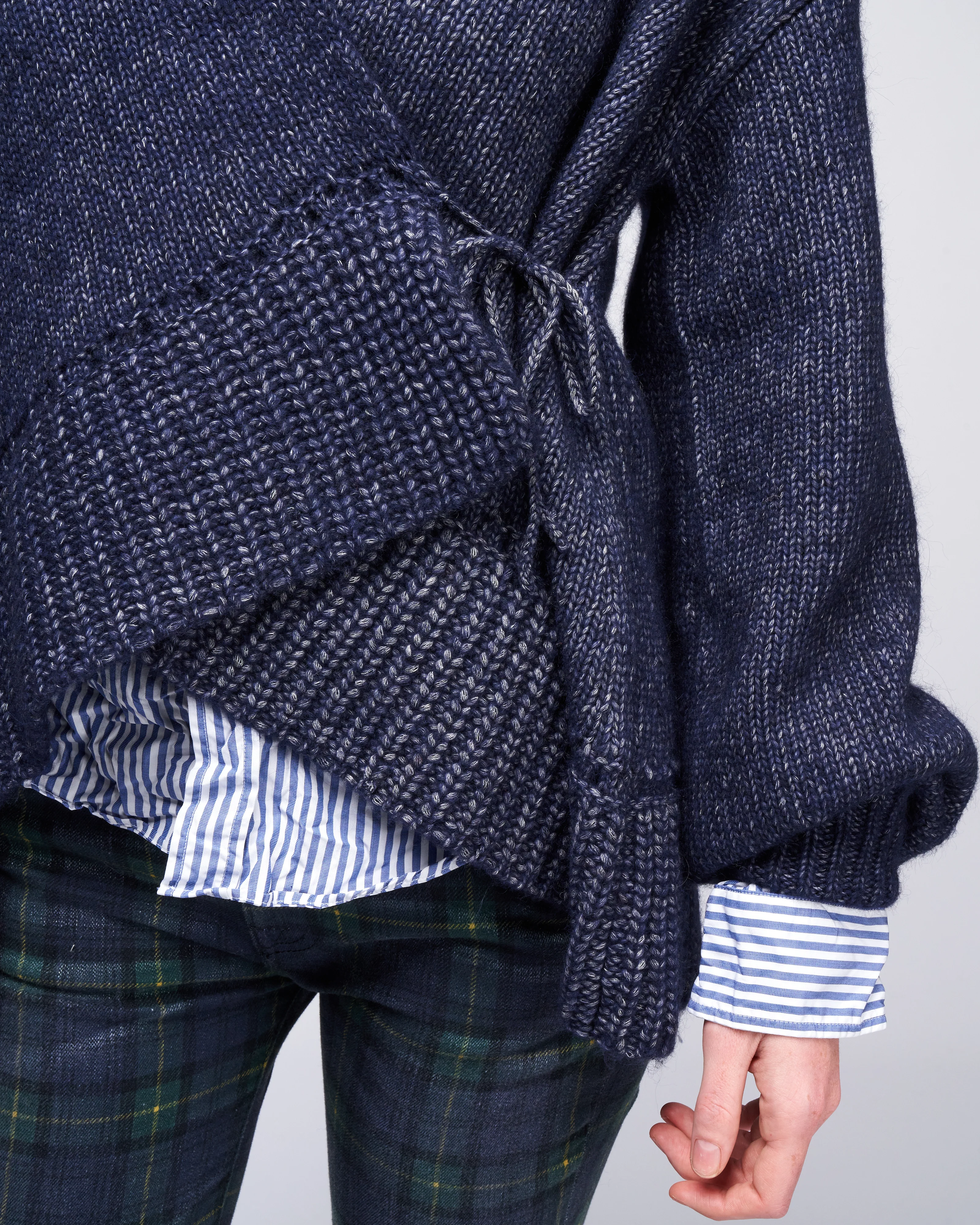 echo knit - navy - Image 5
