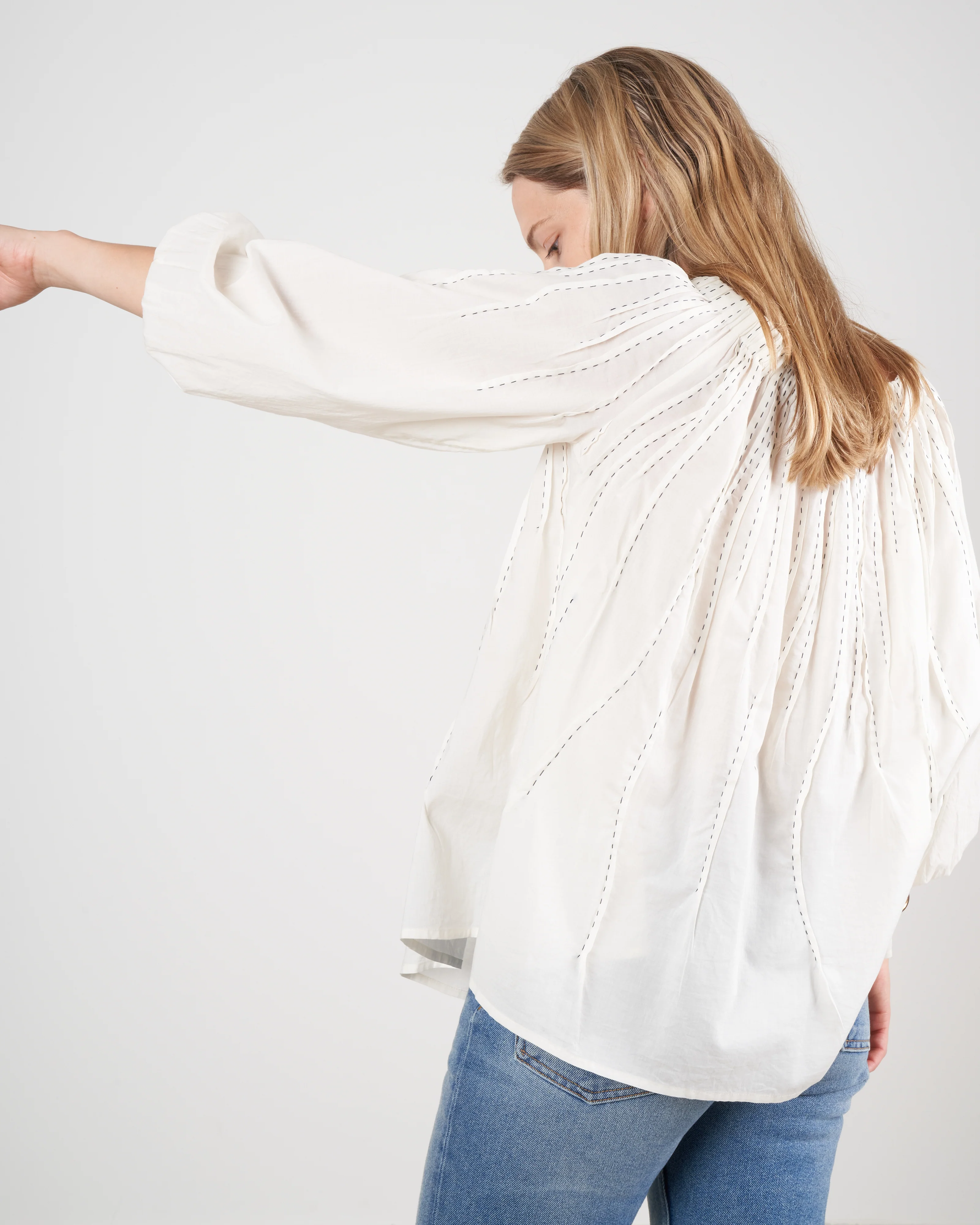 wilding blouse - ivory/navy - Image 4