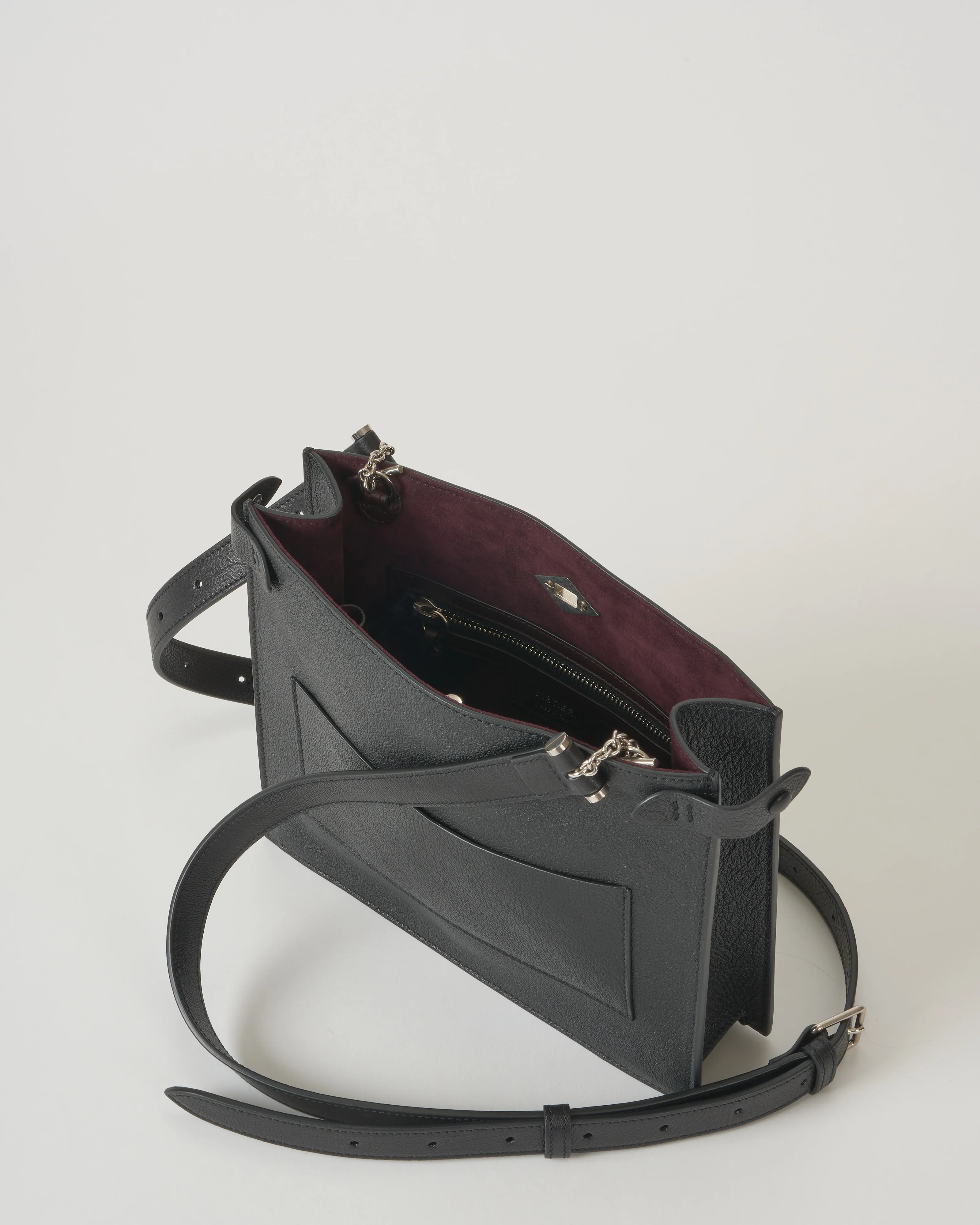 stowaway - Image 3