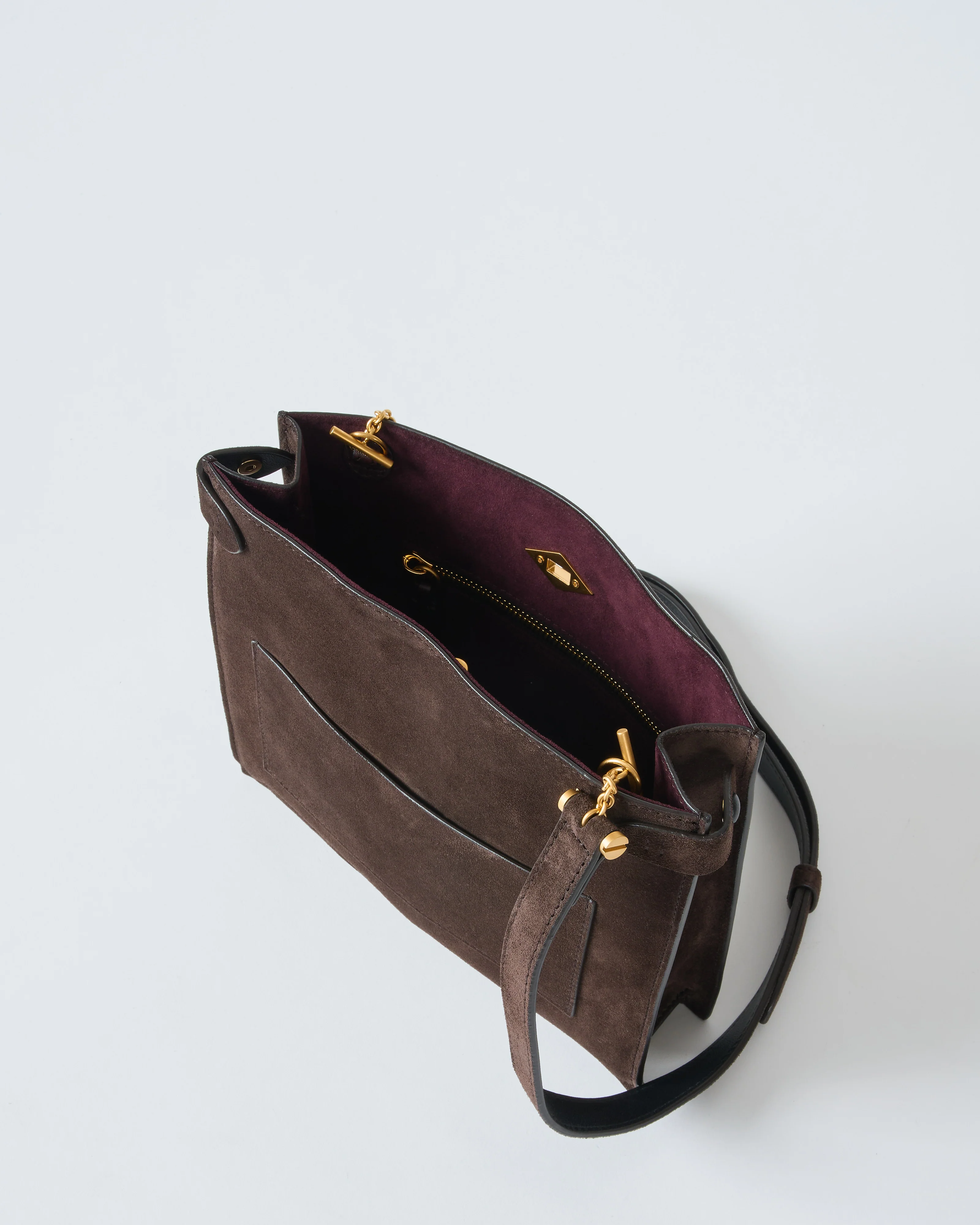 stowaway - Image 5