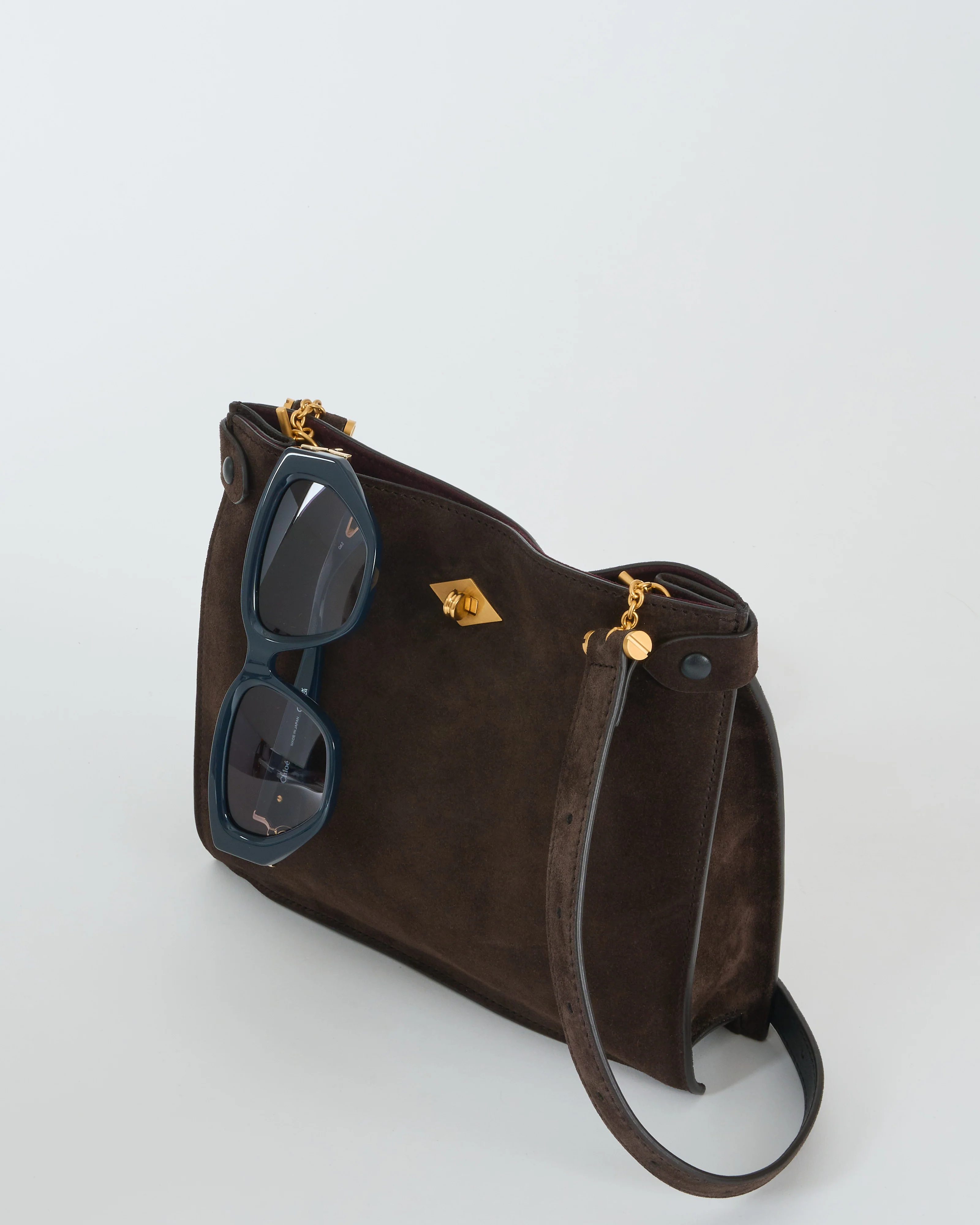 stowaway - Image 9