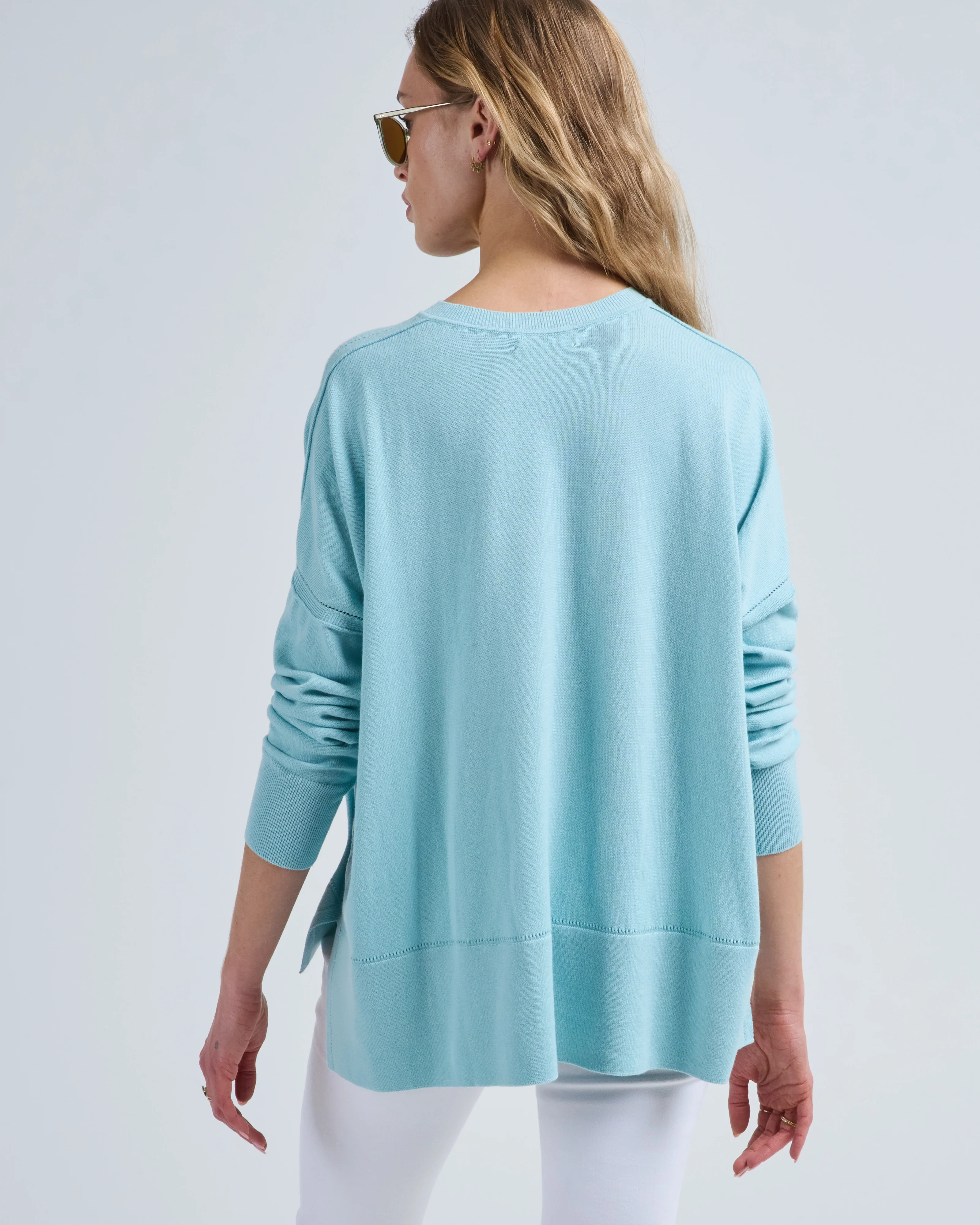 cotton pointelle v-neck - Image 4
