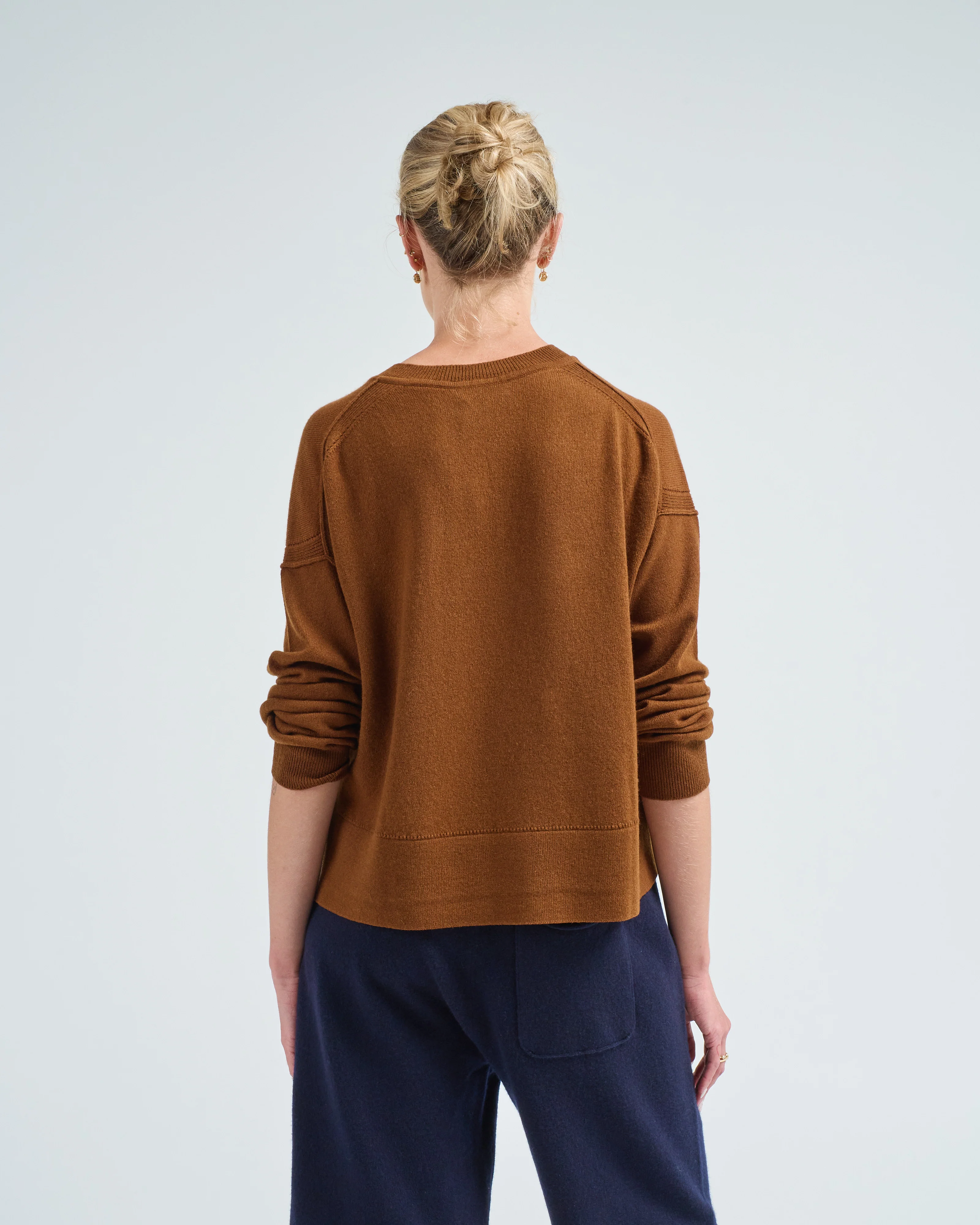 cropped pointelle v-neck - Image 3