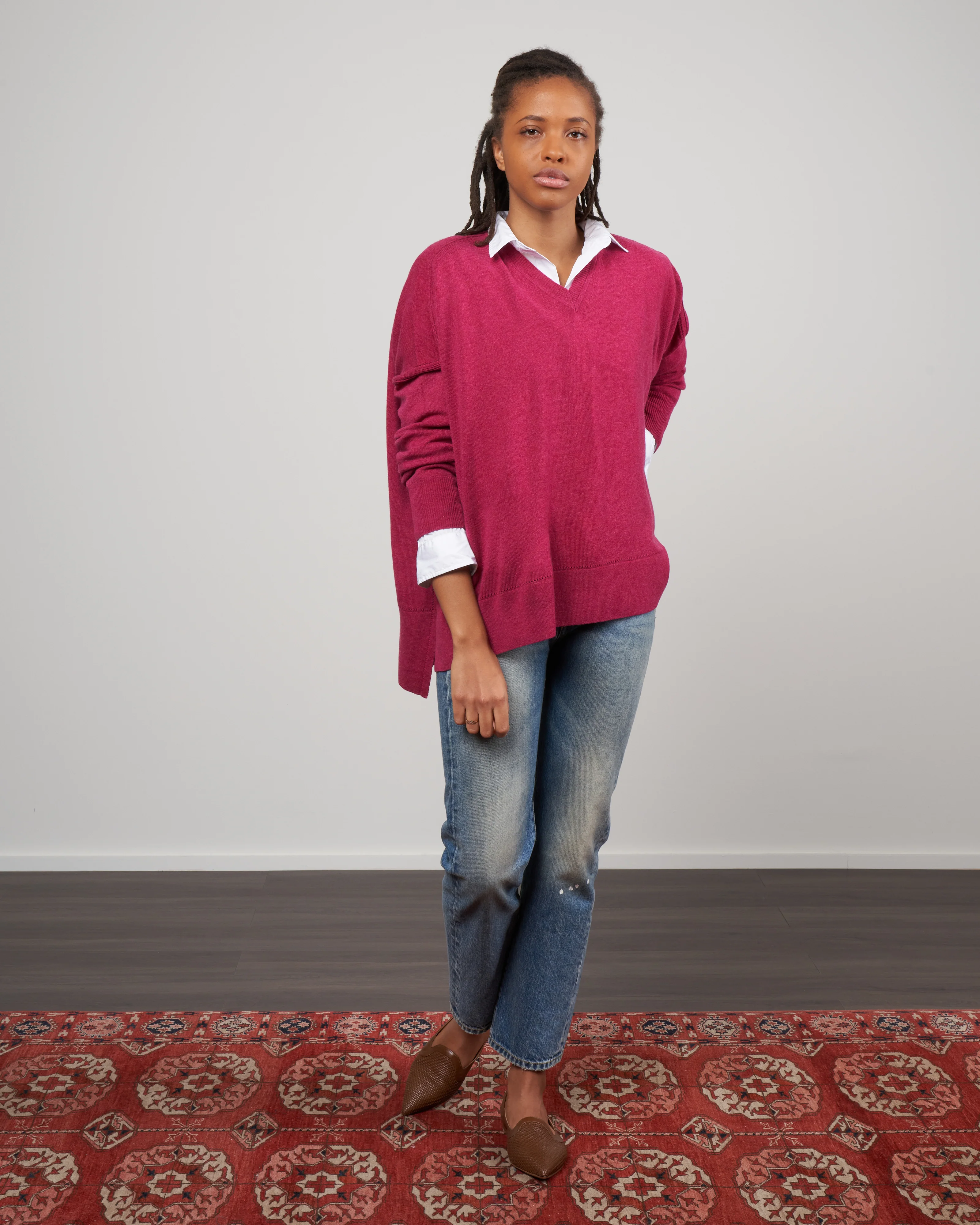dropped shoulder v neck sweater - kapoor - Image 2