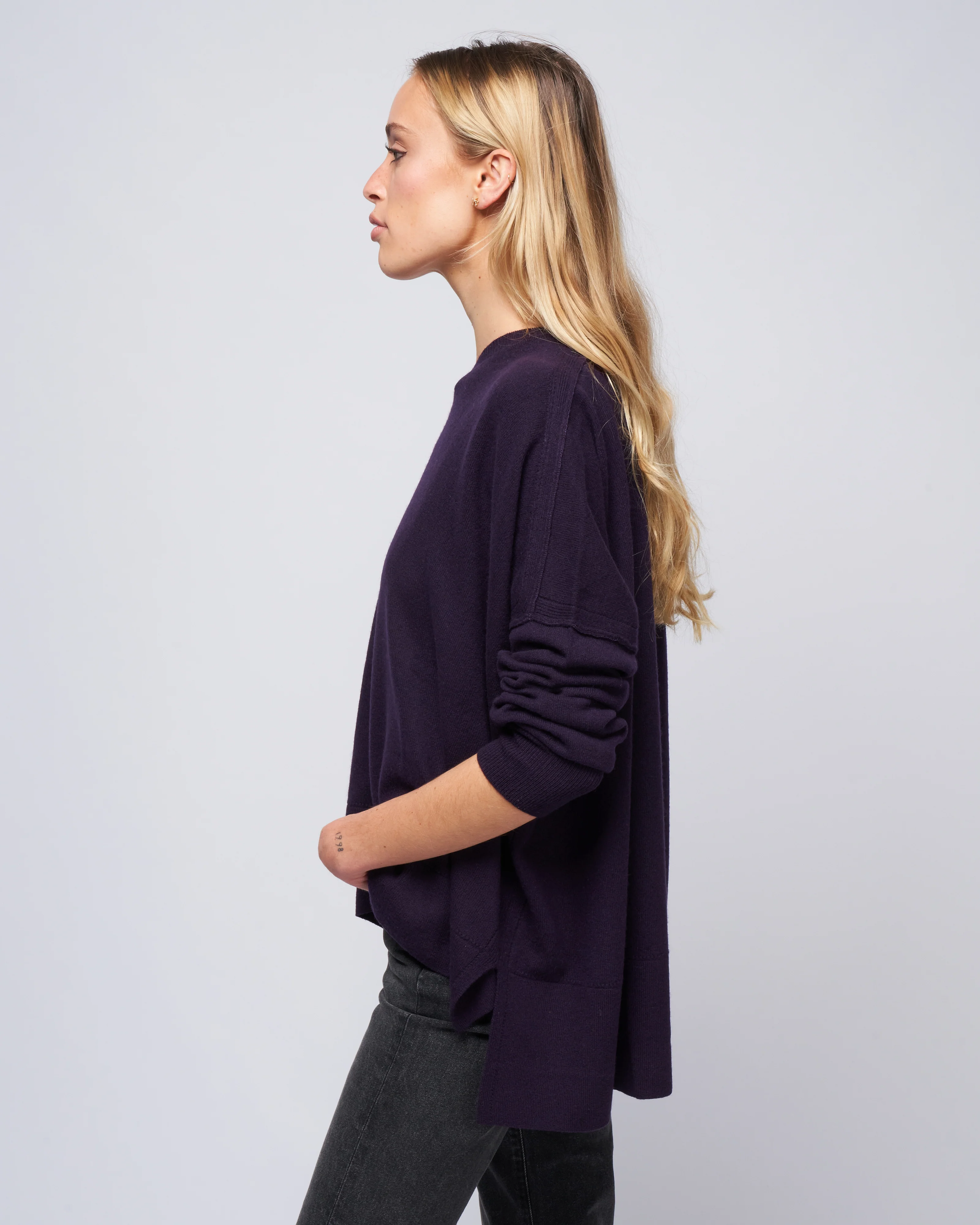 pointelle v-neck sweater - black currant - Image 3
