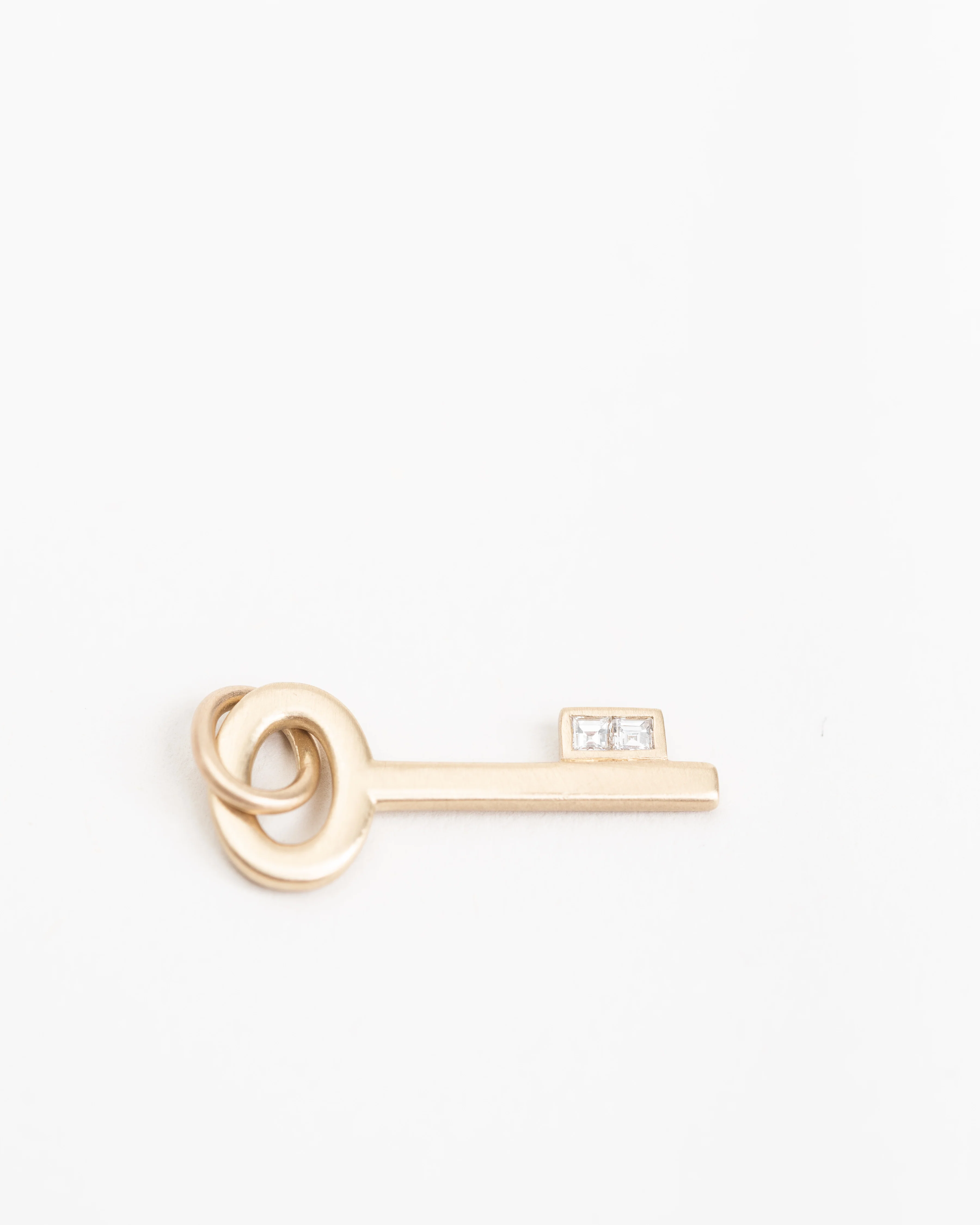 room key charm w/white diamonds - Image 3