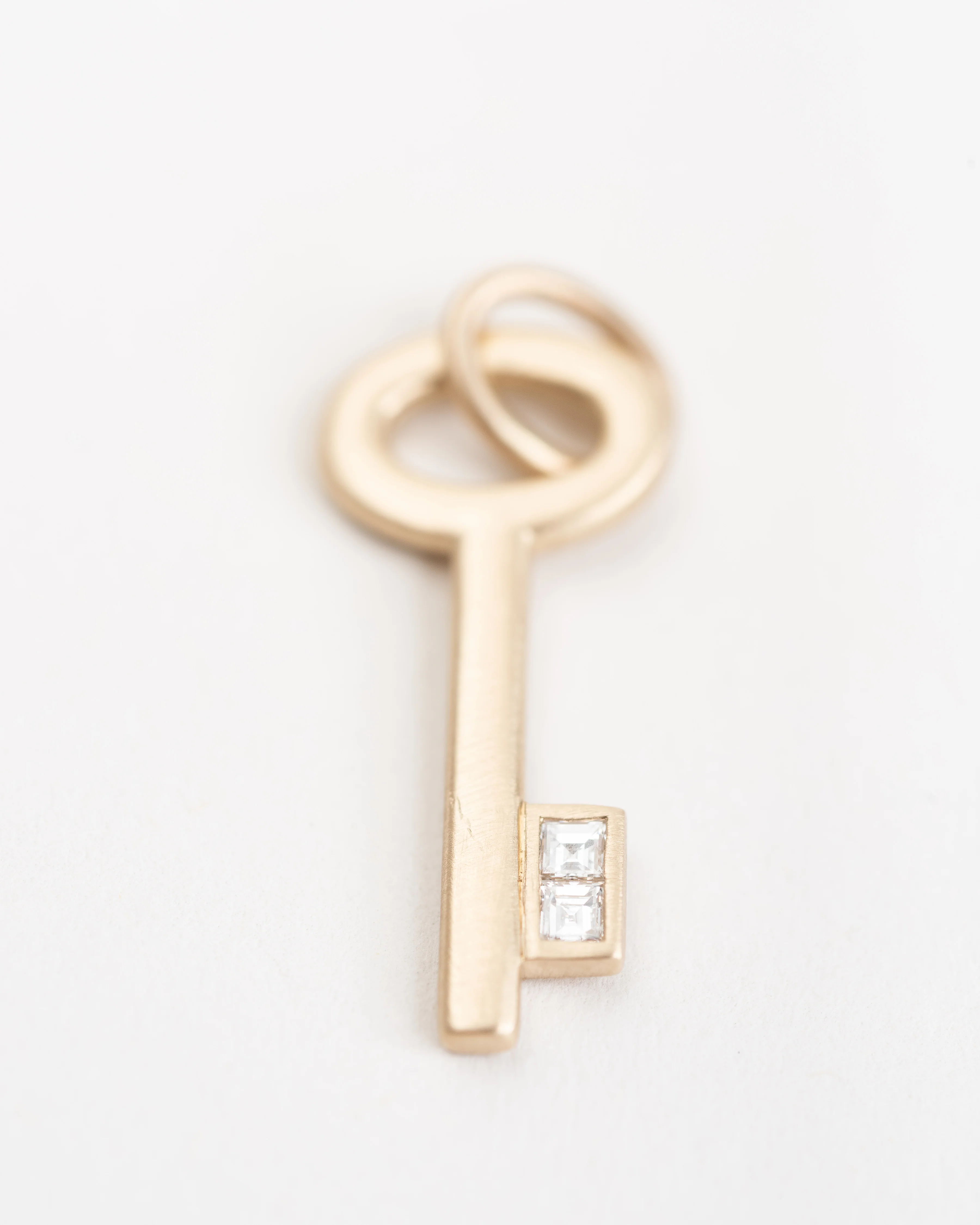 room key charm w/white diamonds - Image 4