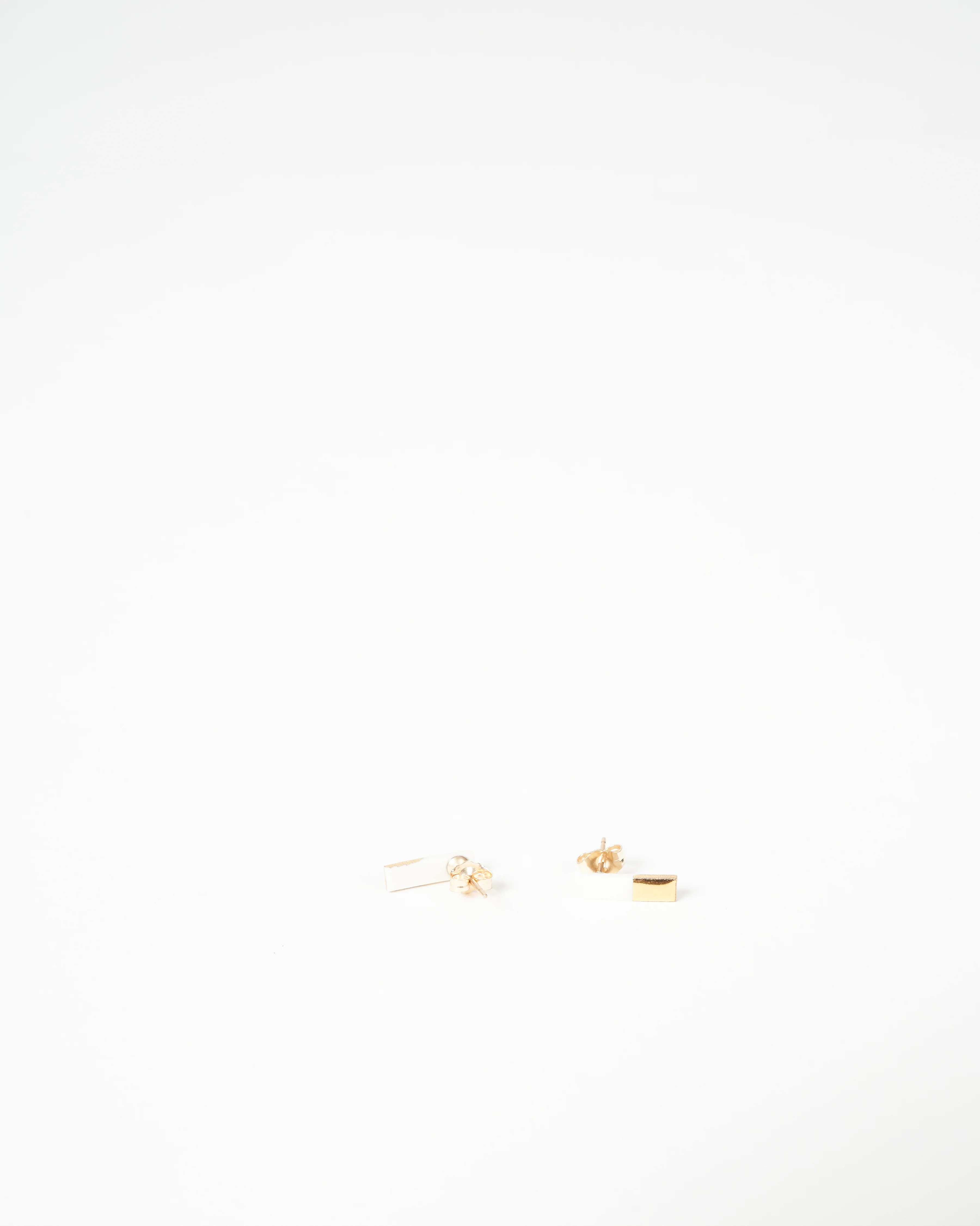 gold dipped bar studs - white - Image 3