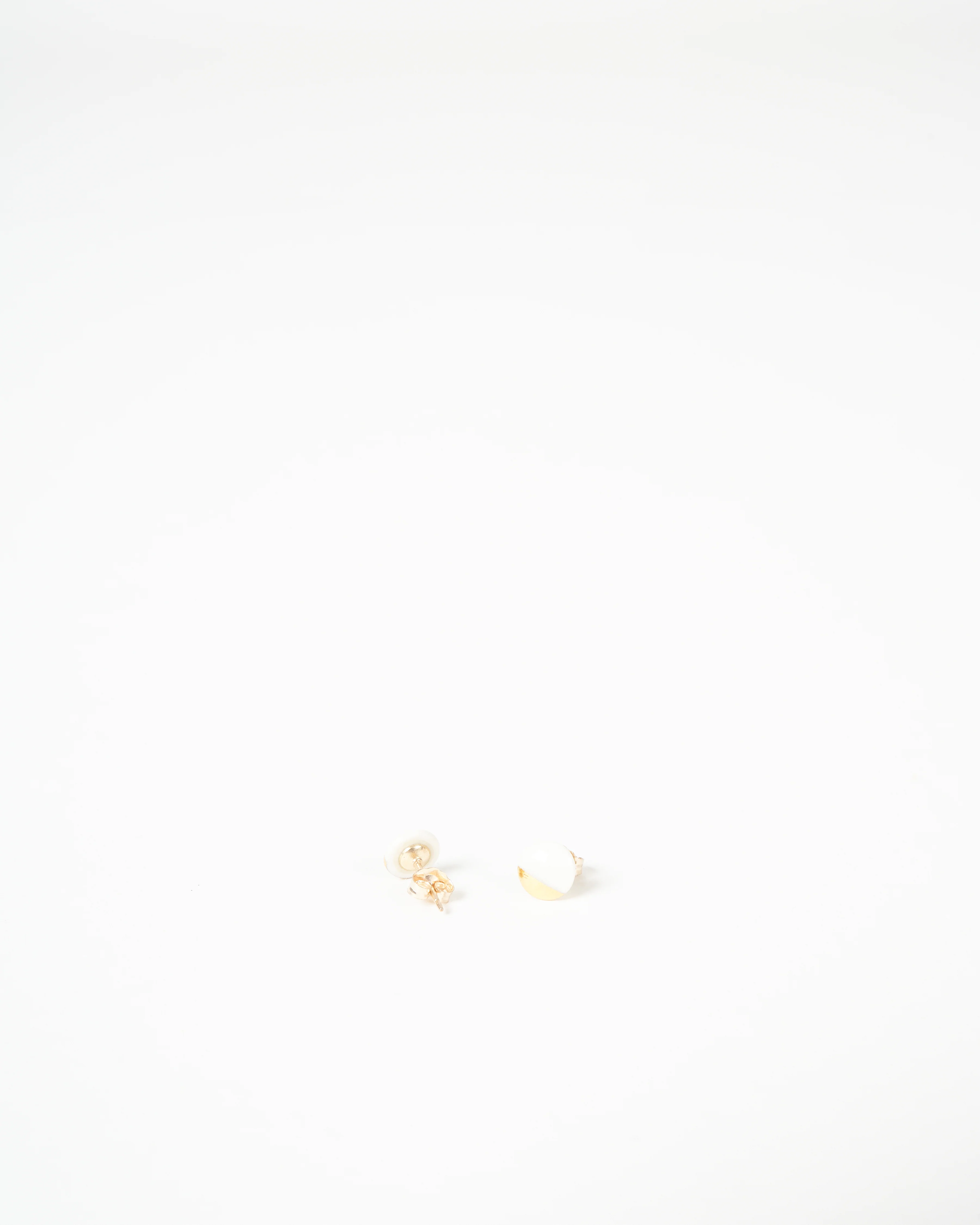 gold dipped circle stud - white - Image 3