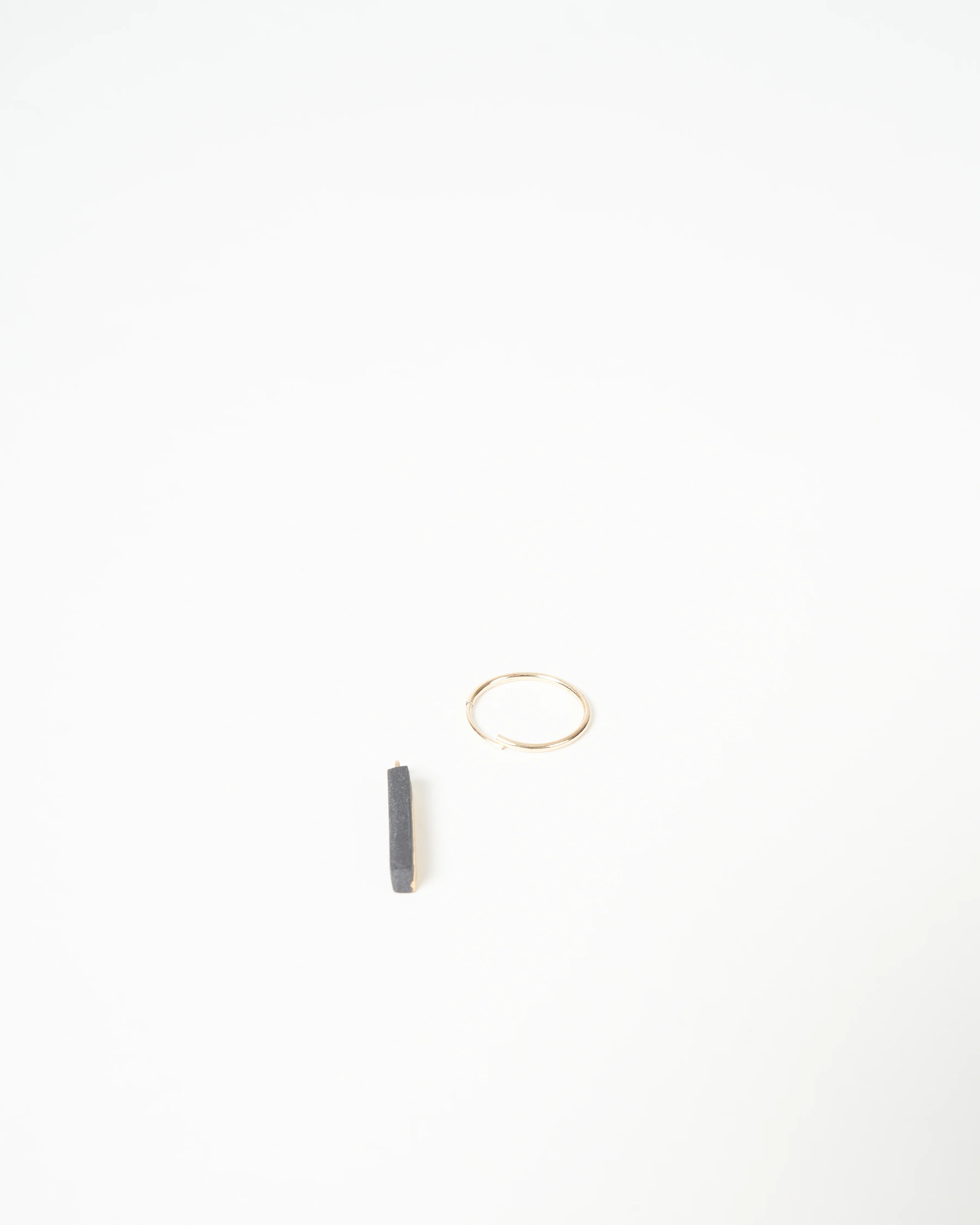 horizontal bar hoops - black - Image 4