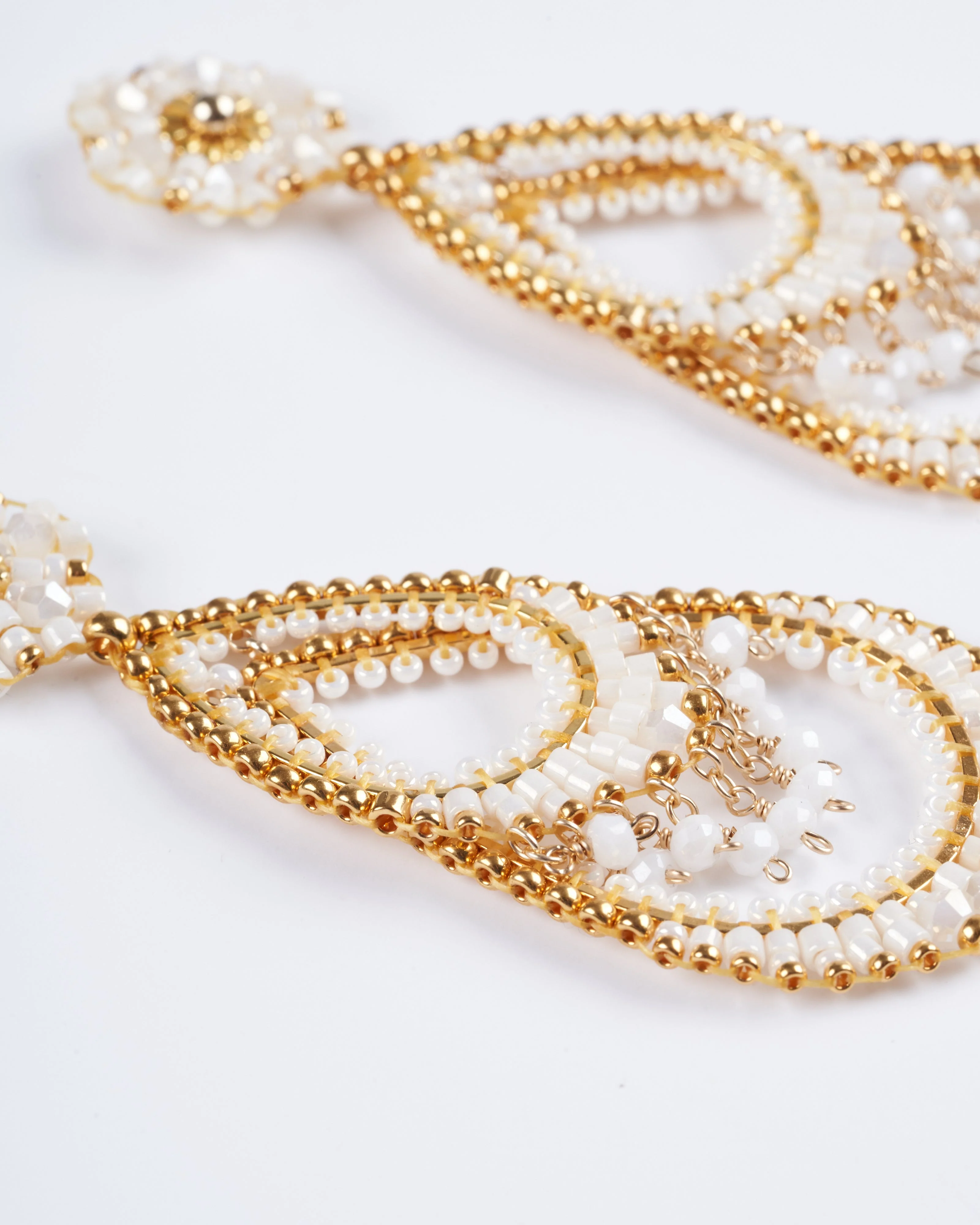 double tear drop on post in white and gold - white - Image 4
