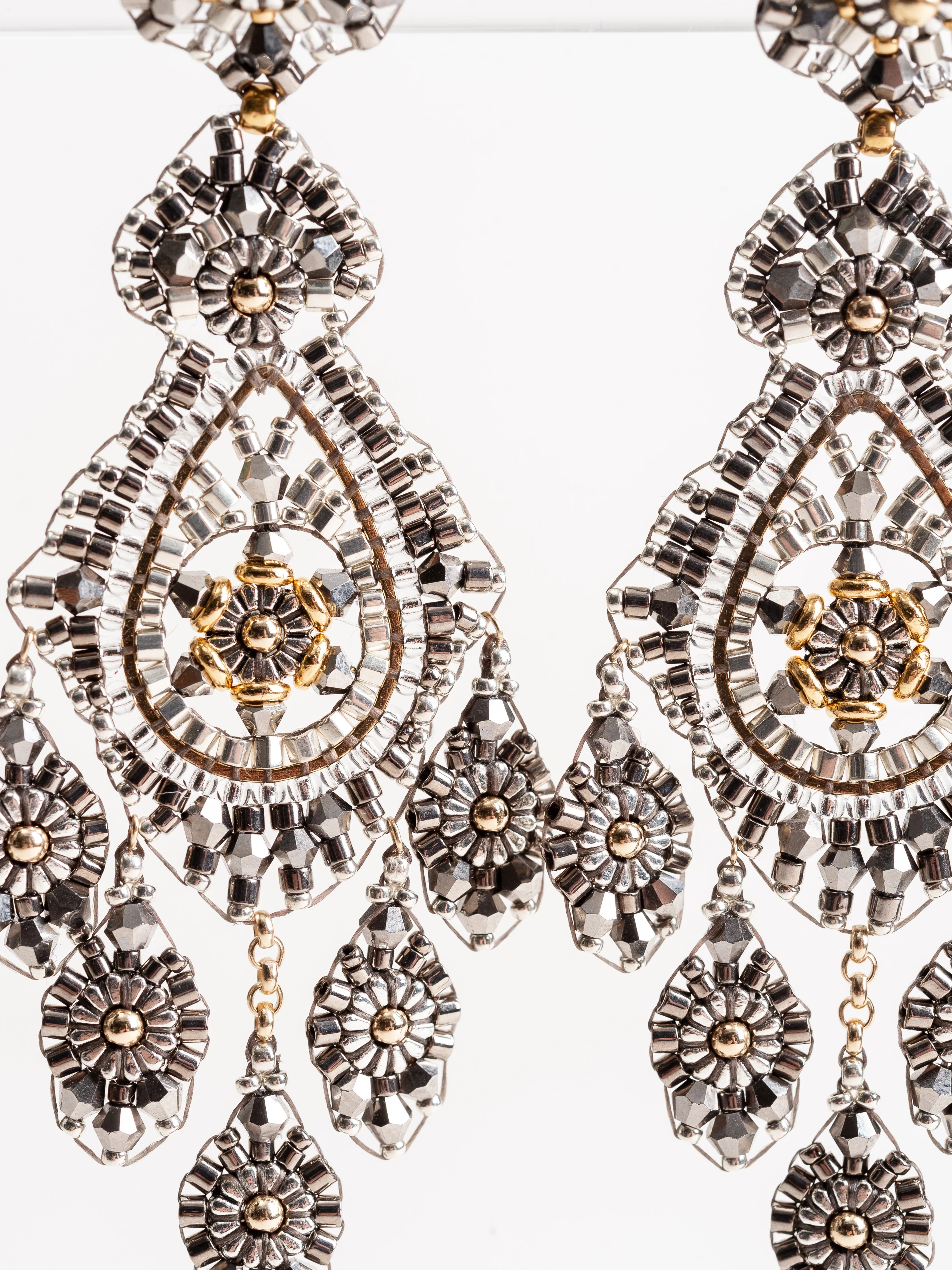 E81102 earrings - Image 2