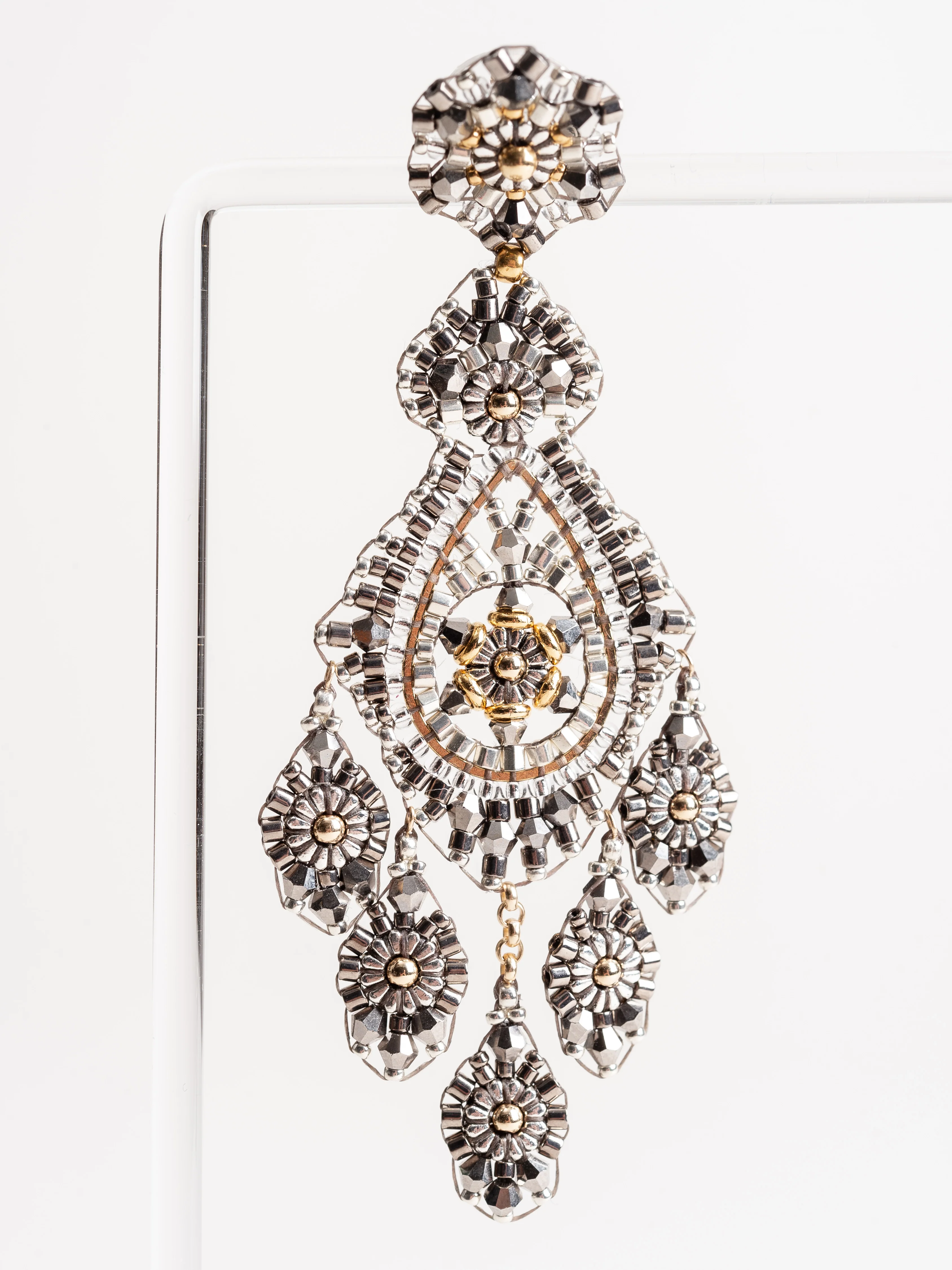 E81102 earrings - Image 4