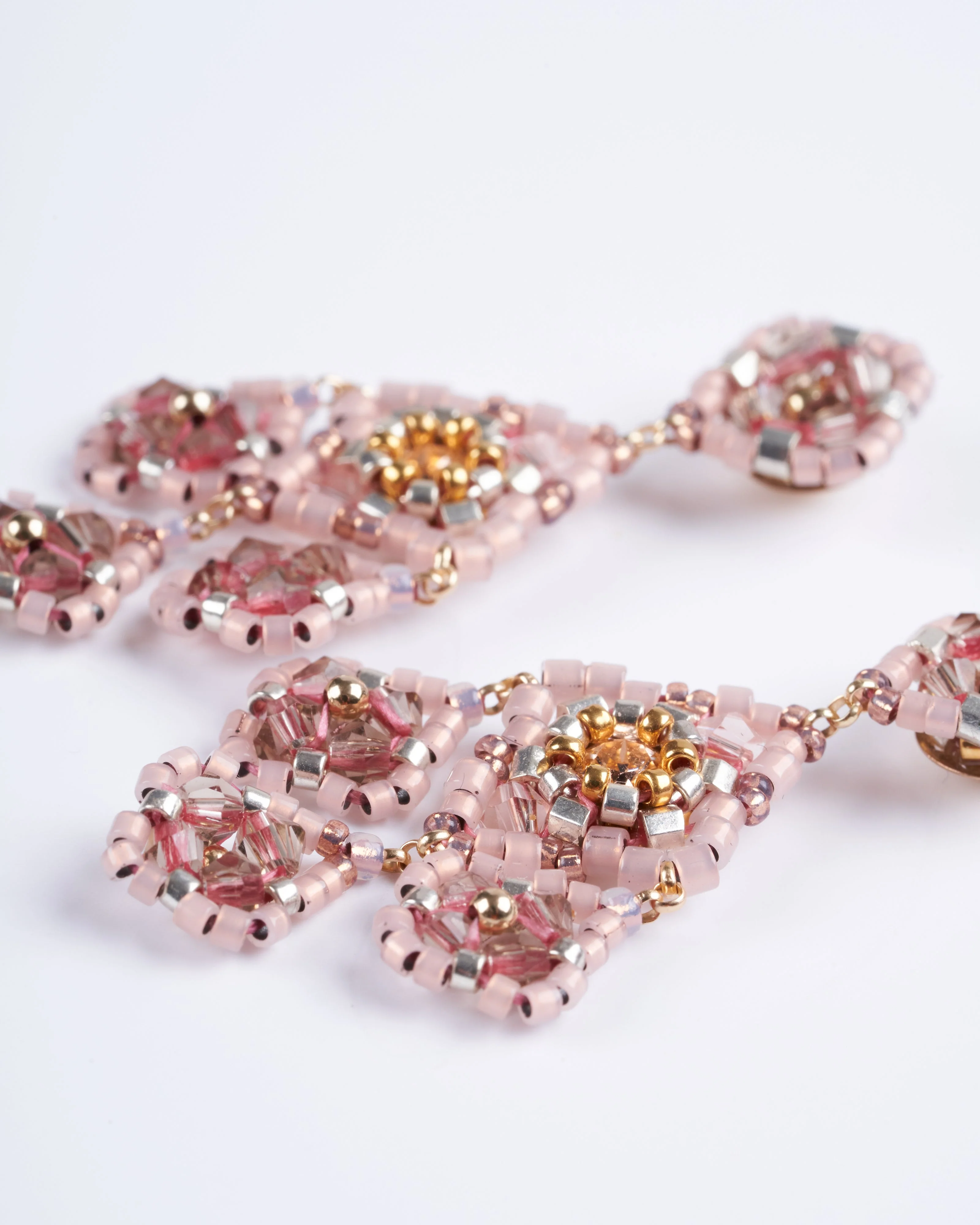 gold post chandelier with pink and gold - Image 3
