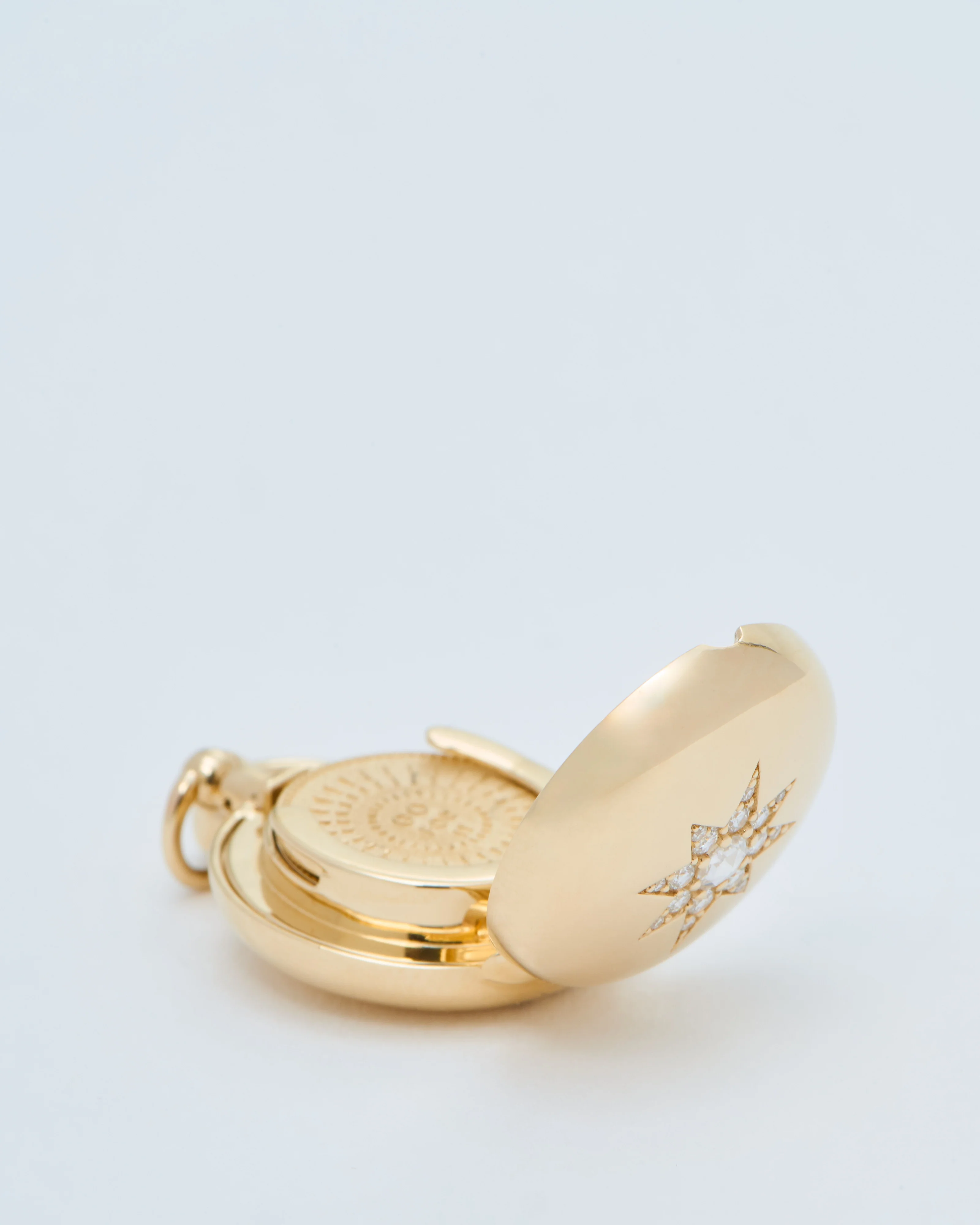 direction coin locket - Image 6